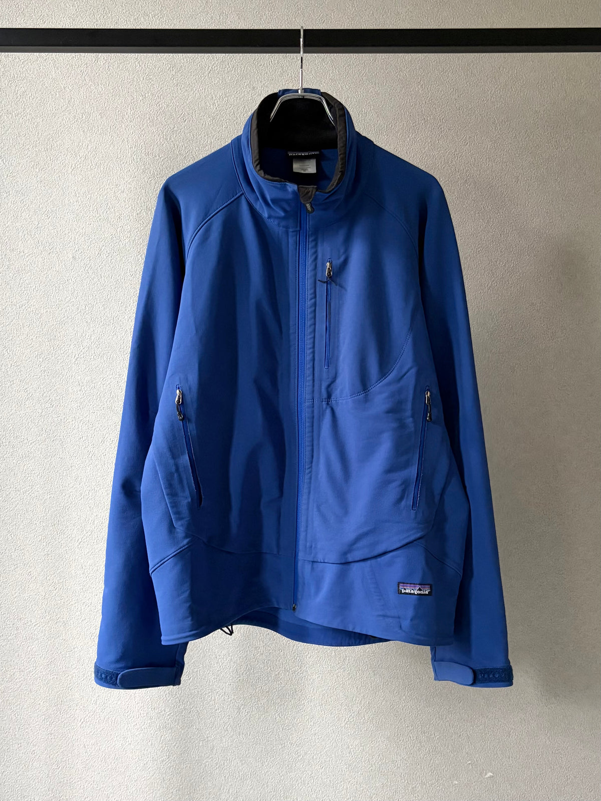 00's patagonia softshell jacket