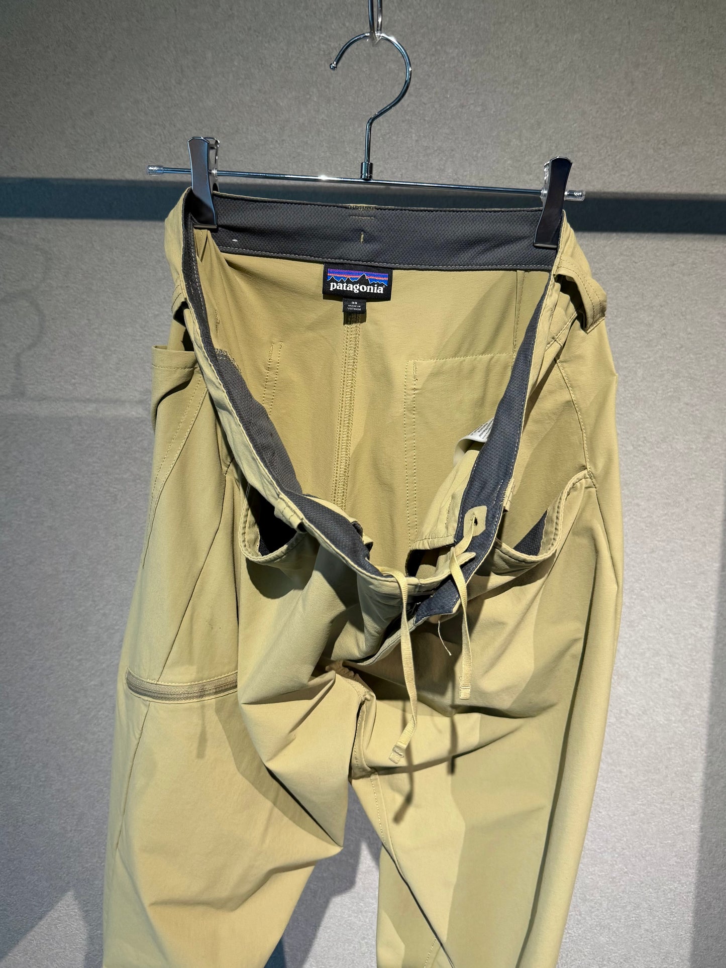 00's patagonia nylon pants