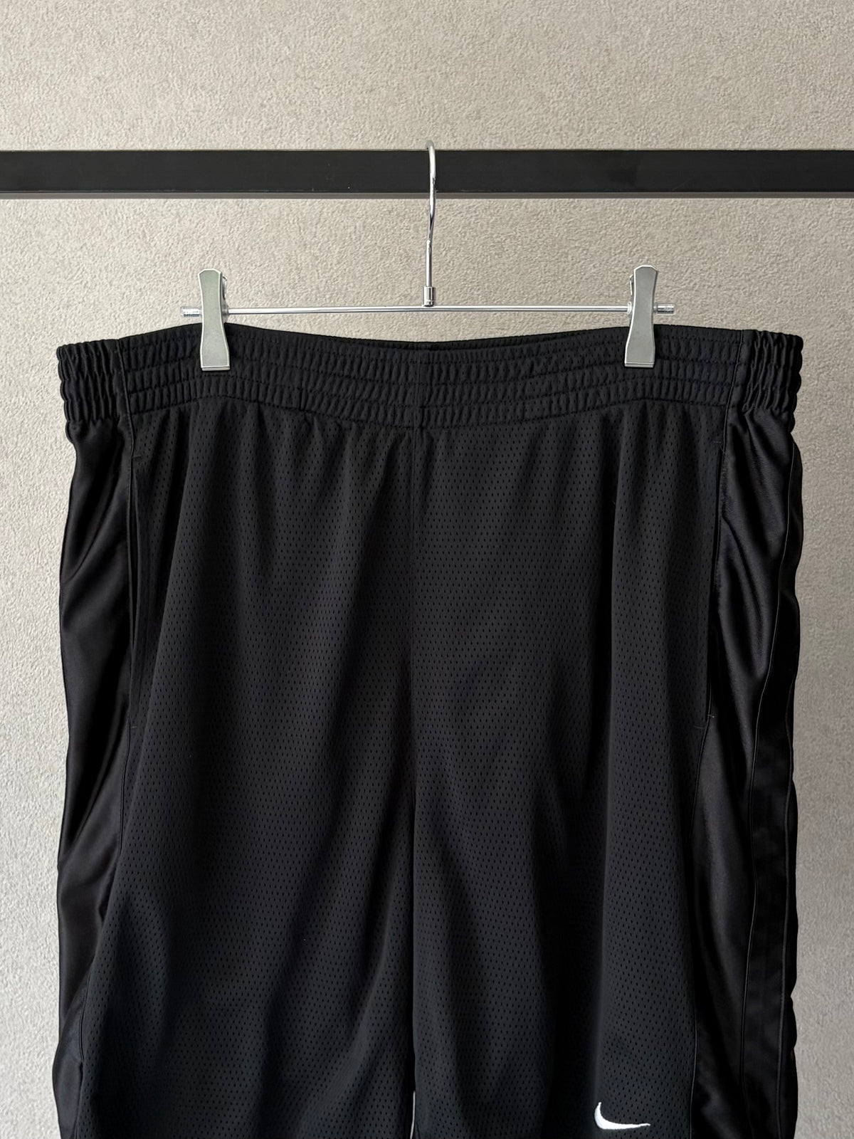 00's NIKE basketball shorts