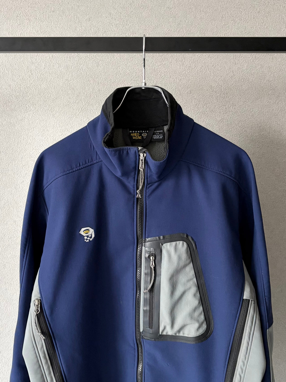 90's MOUNTAIN HARDWEAR softshell jacket "Made in USA"