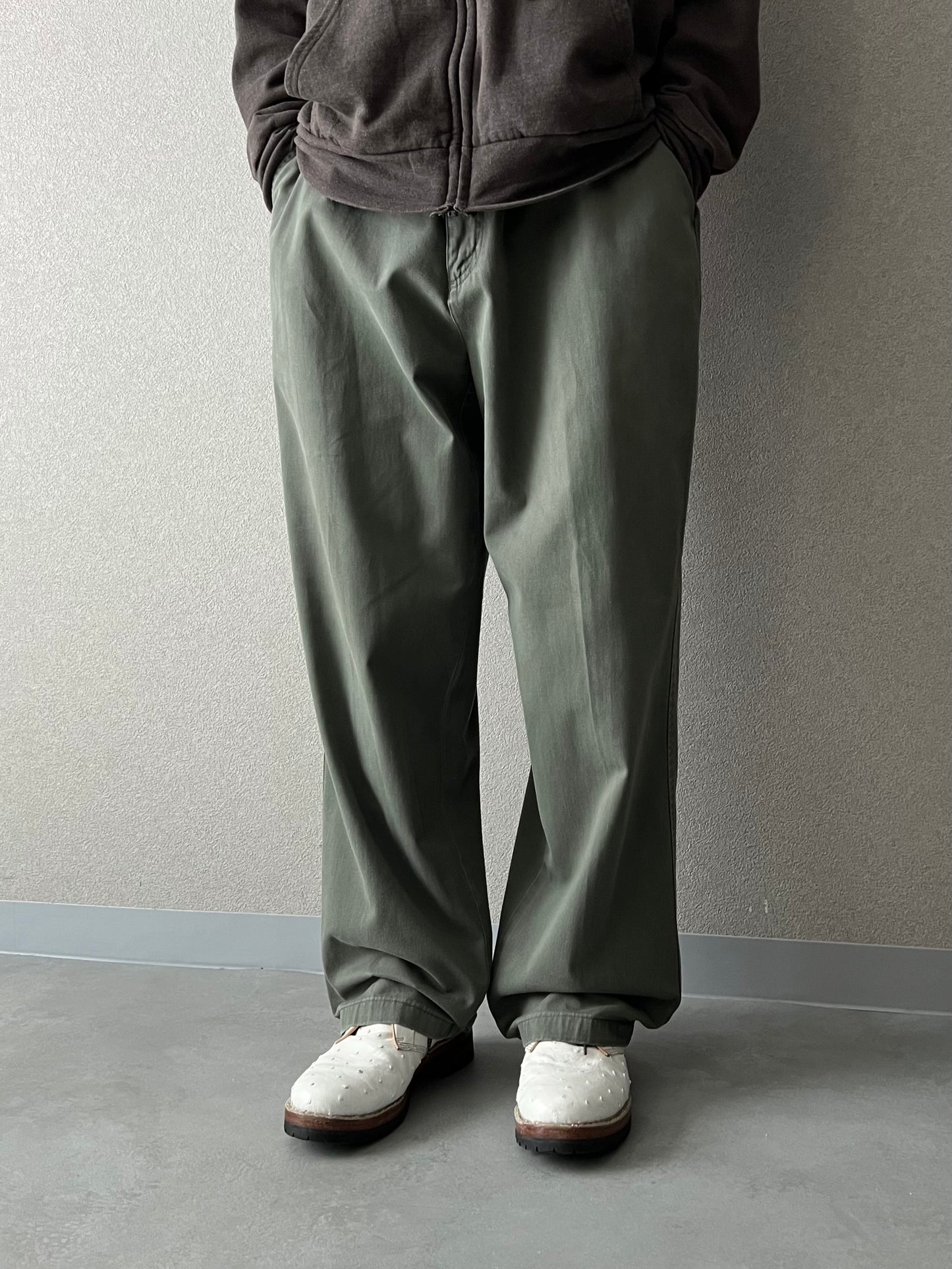 90's Levi's SilverTab chino pants