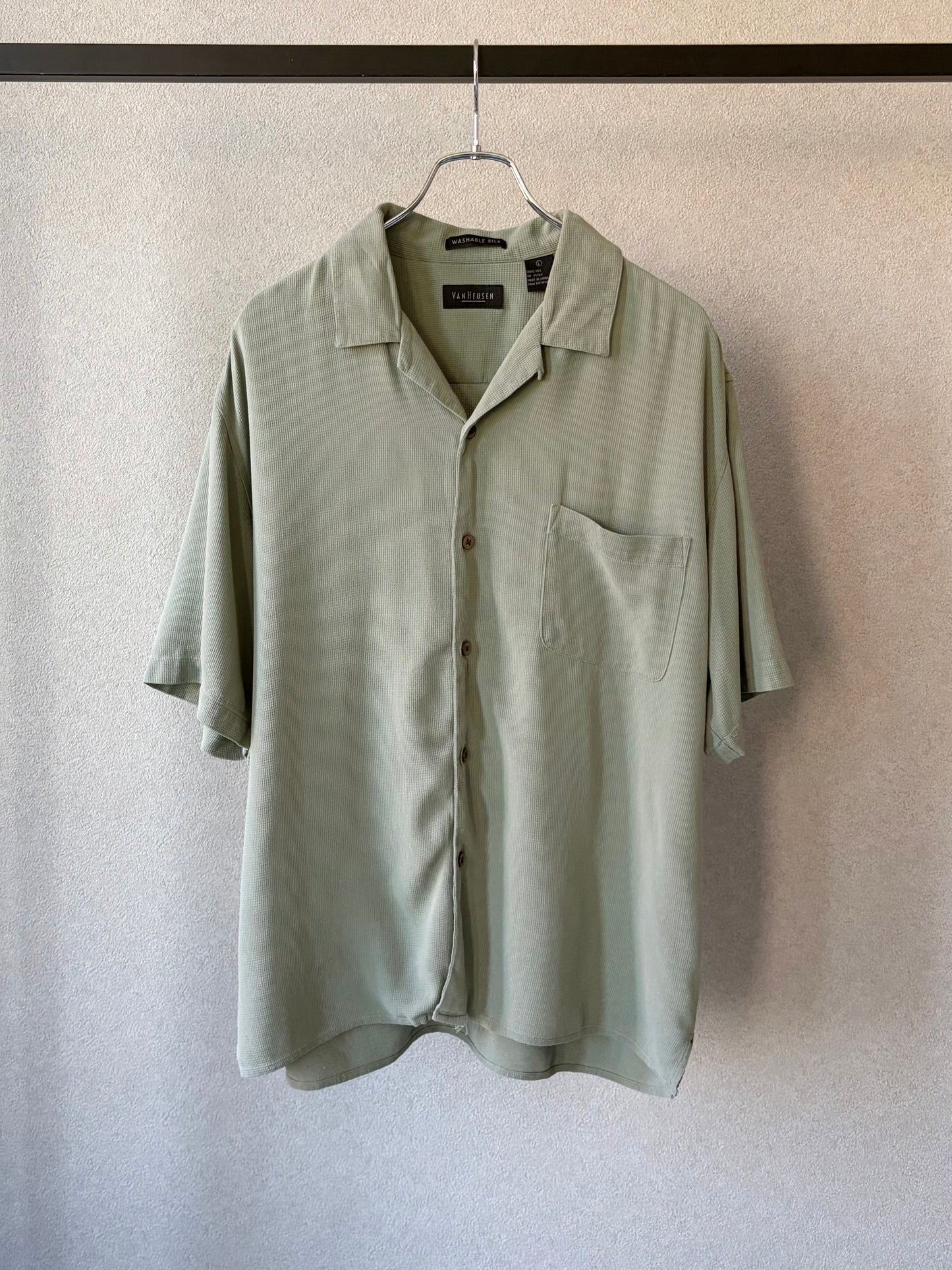 00's VAN HEUSEN open collar silk shirt