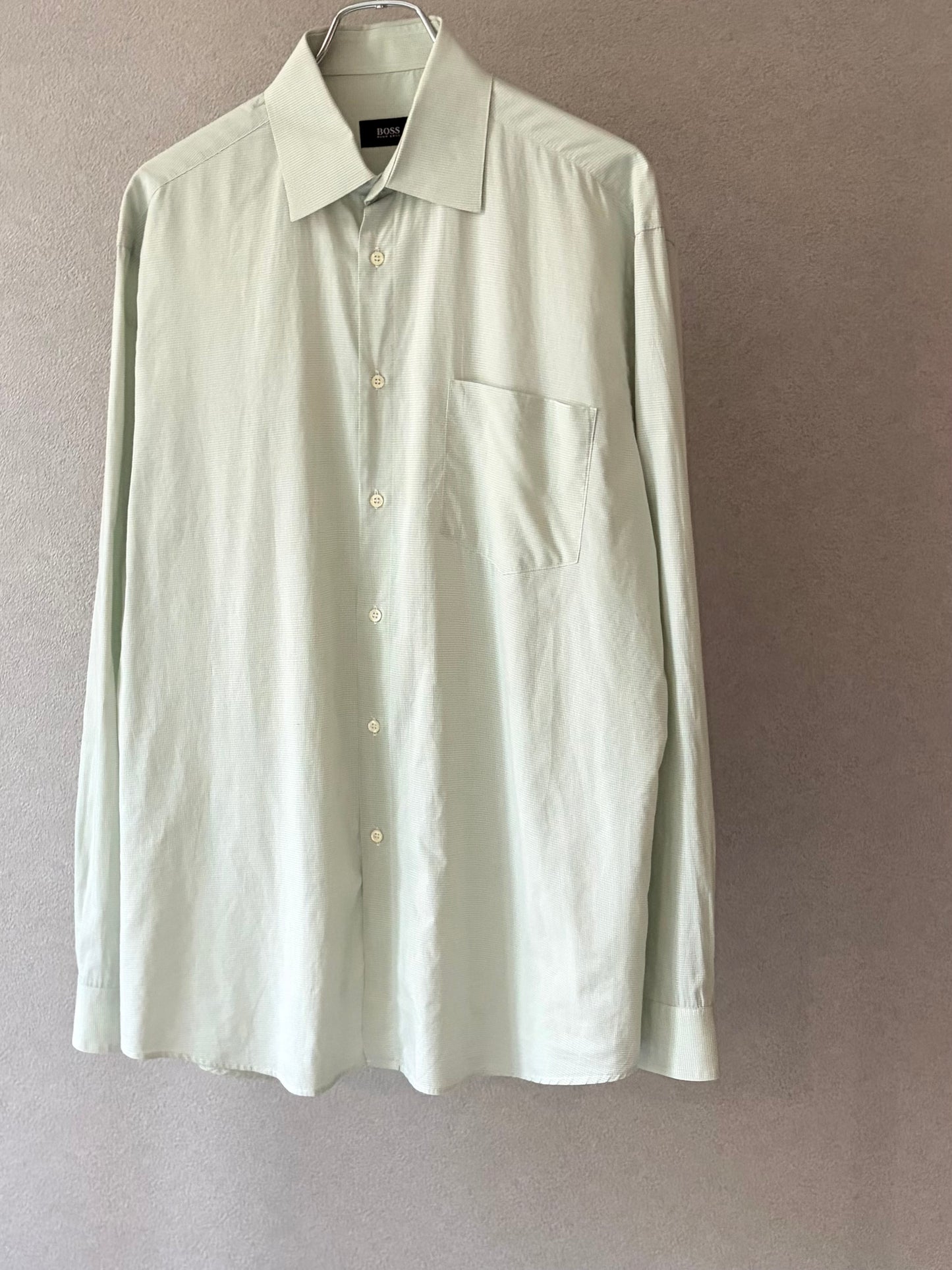 00's HUGO BOSS shirt "Made in PO RTUGAL"