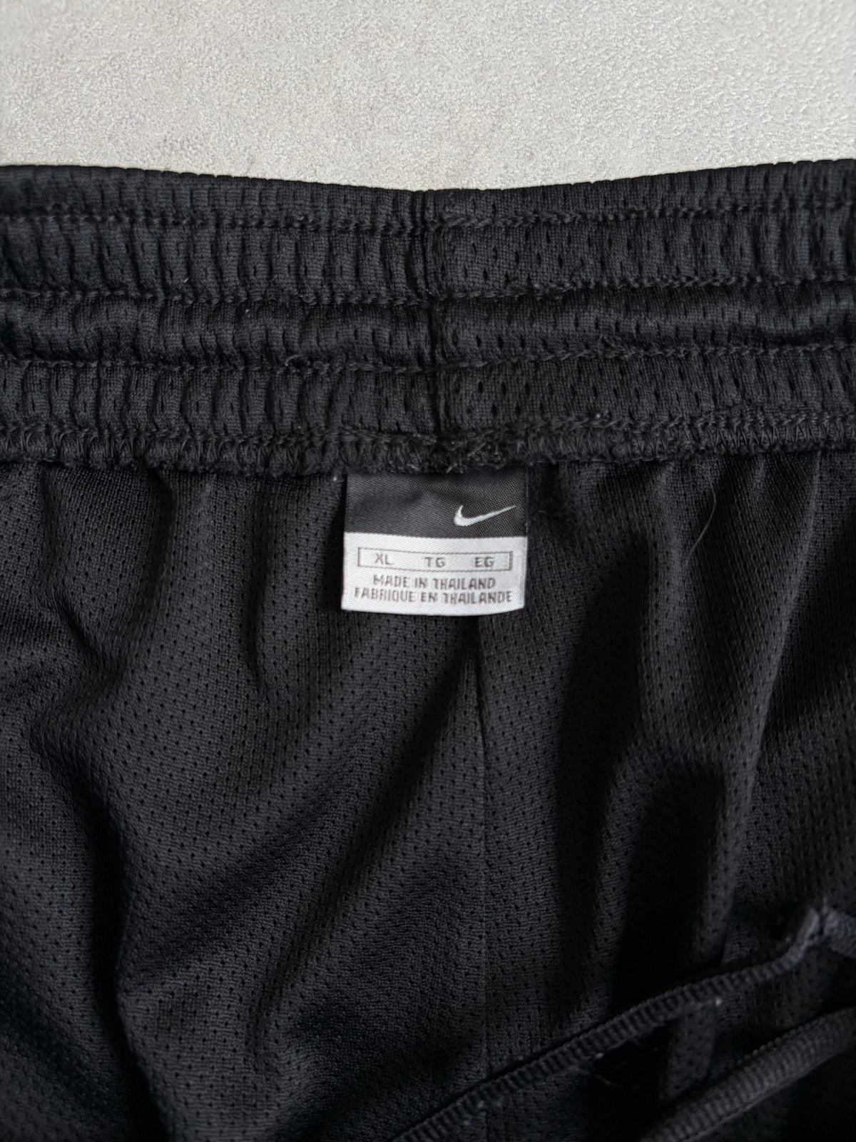 00's NIKE basketball shorts