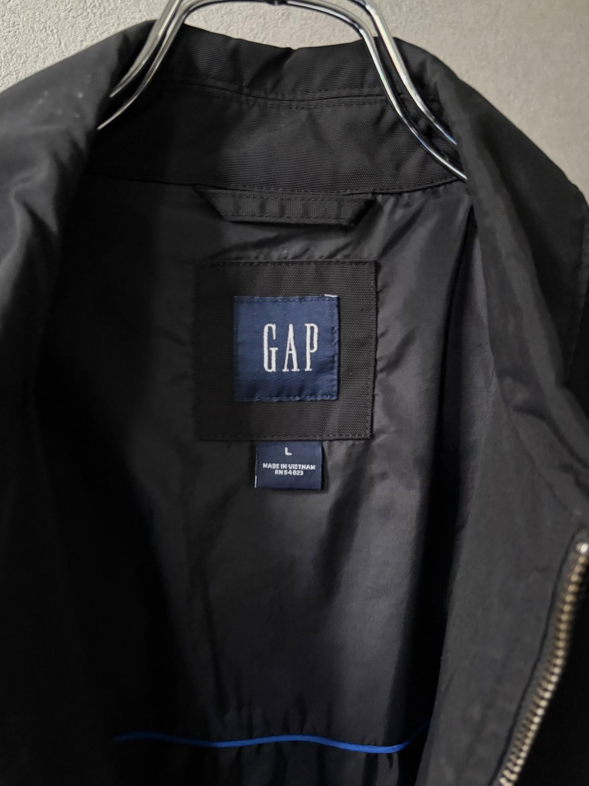 00's GAP nylon drizzler jacket