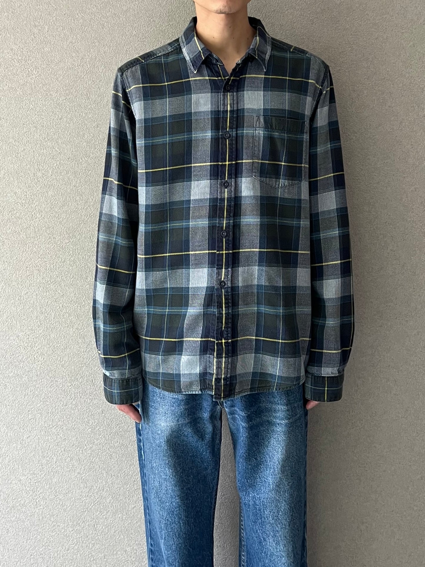 00's patagonia shirt