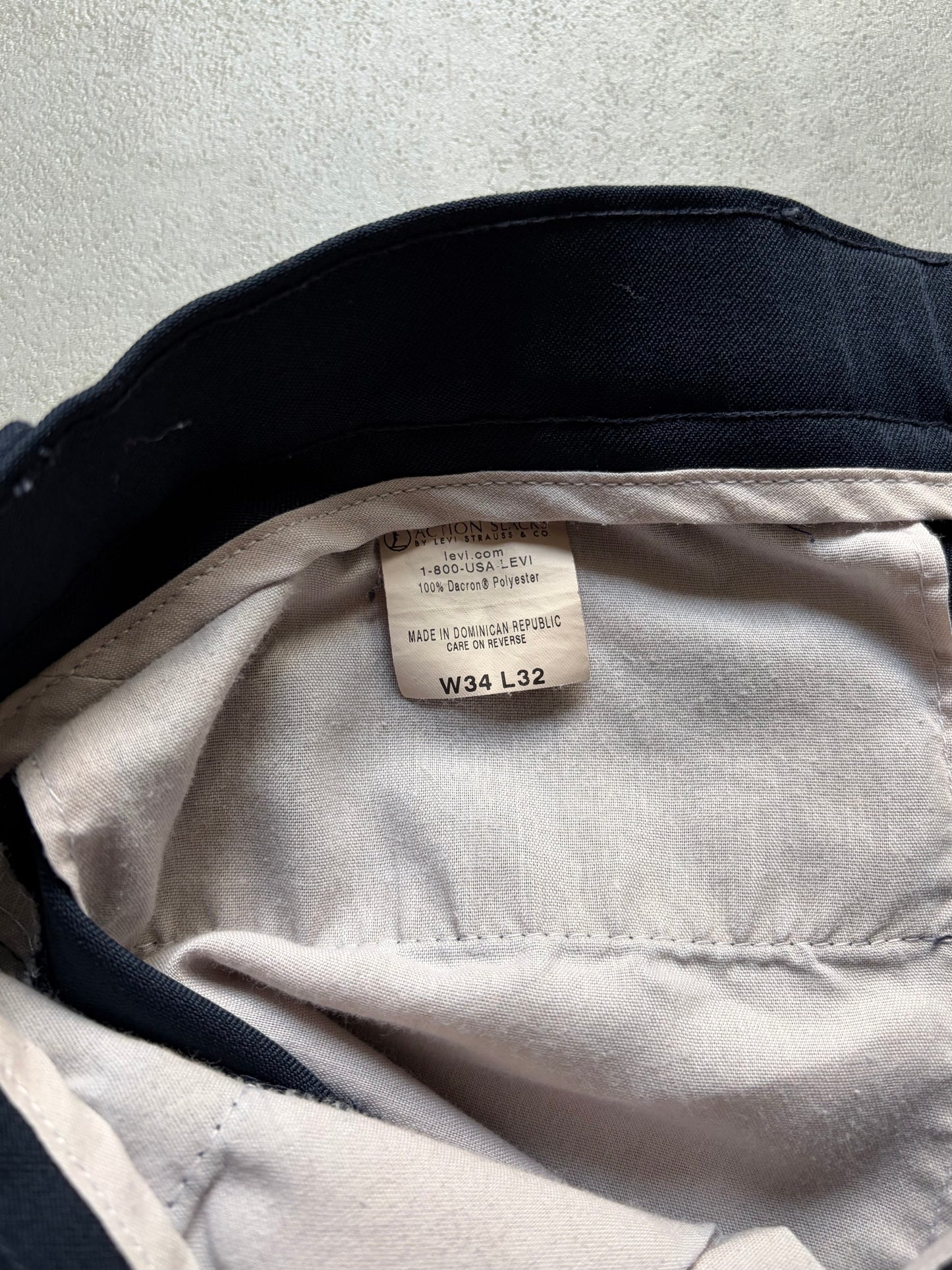 90's Levi's action slacks