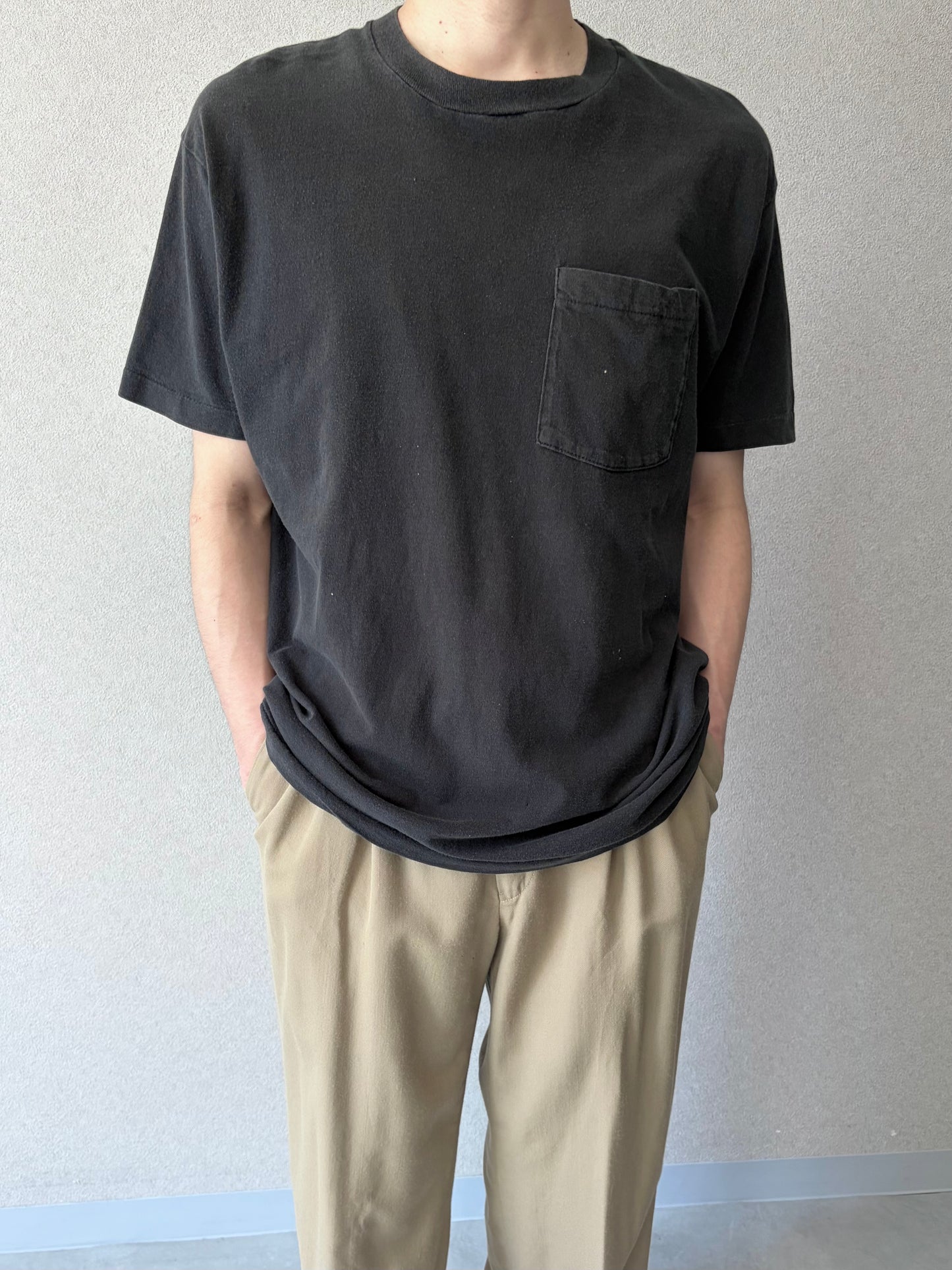 80's FRUIT OF THE LOOM pocket t-shirt "Made in USA"