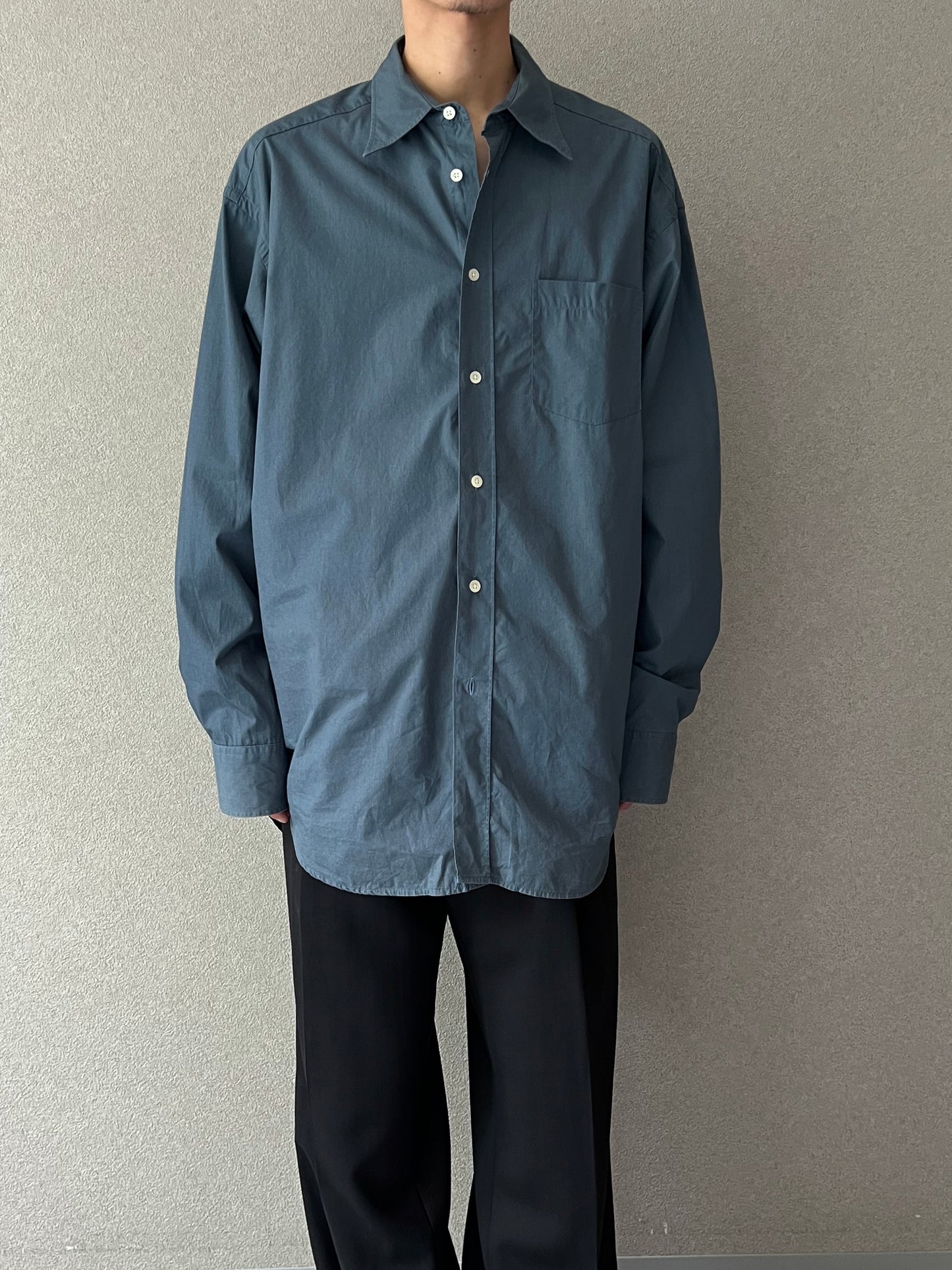 00's BANANA REPUBLIC shirt
