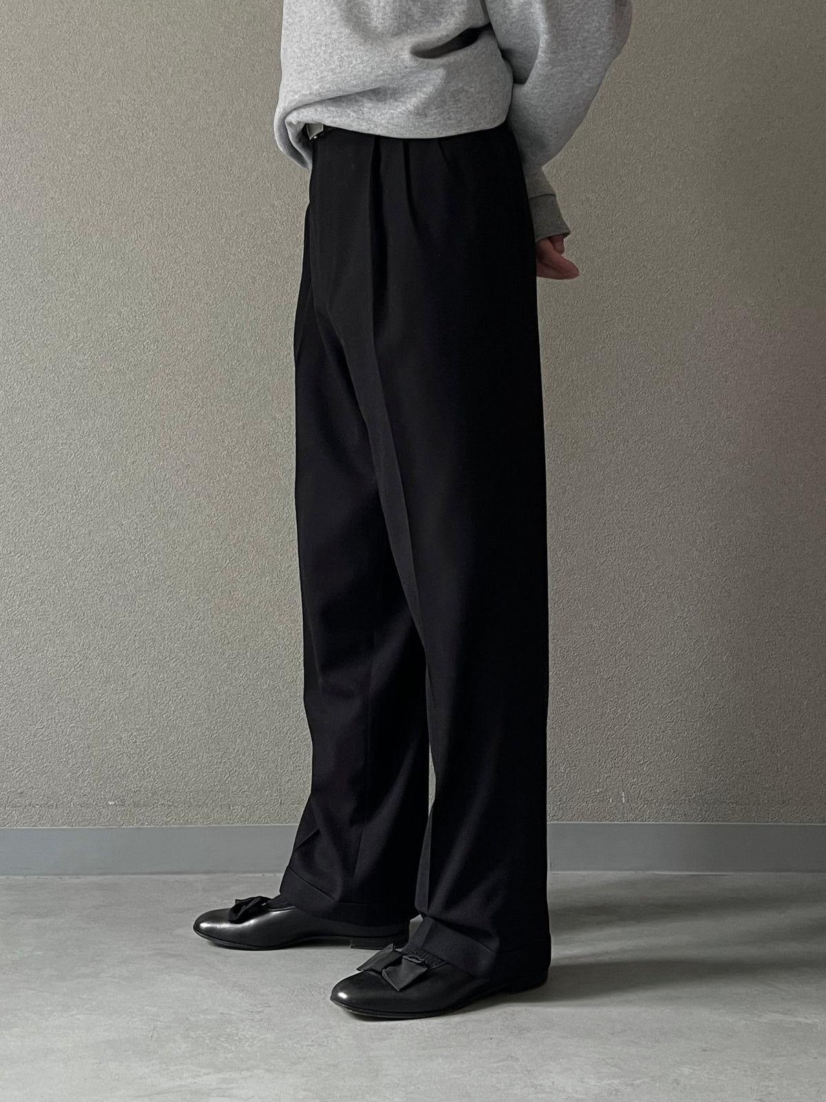 90's UNKNOWN wool flannel slacks "Made in ITALY"