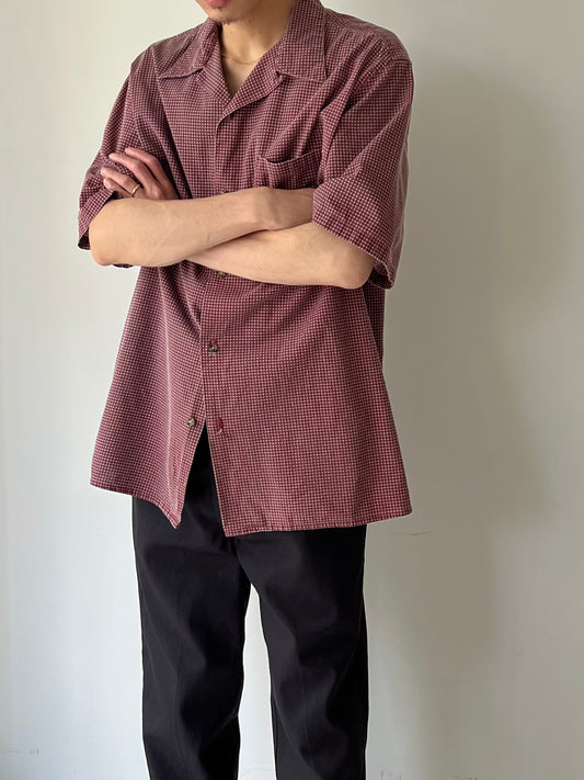 00's DOCKERS open collar shirt