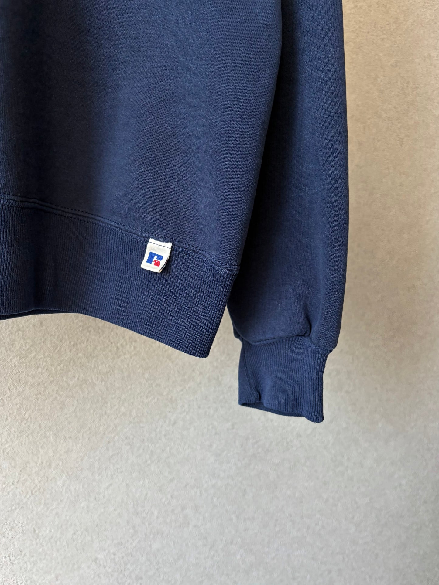 90's RUSSELL sweater "Made in USA"