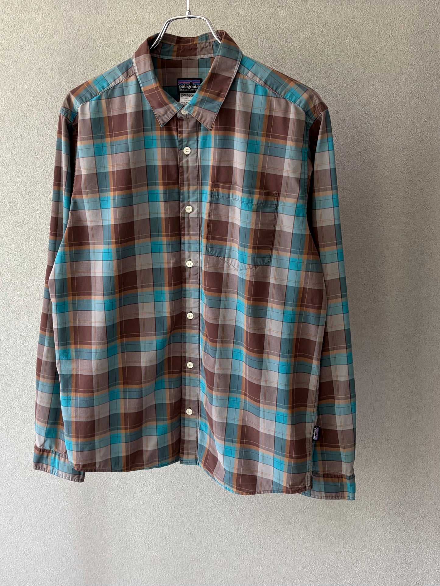 00's patagonia shirt