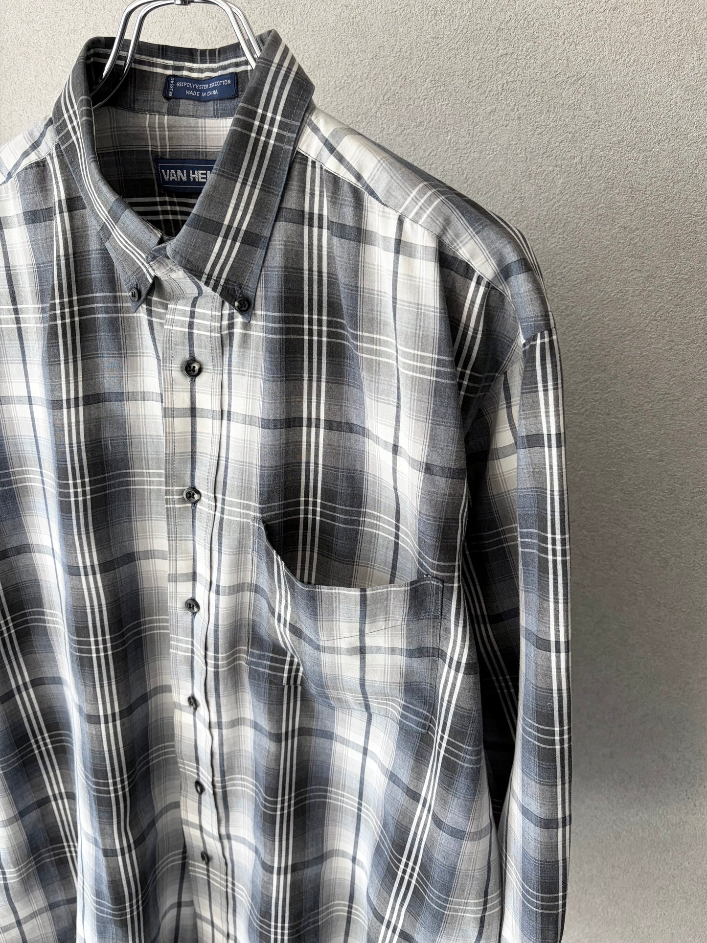 00's VAN HEUSEN BD shirt