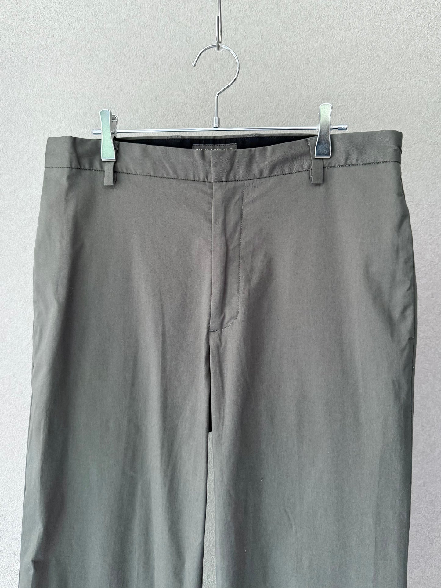 00's BANANA REPUBLIC pants