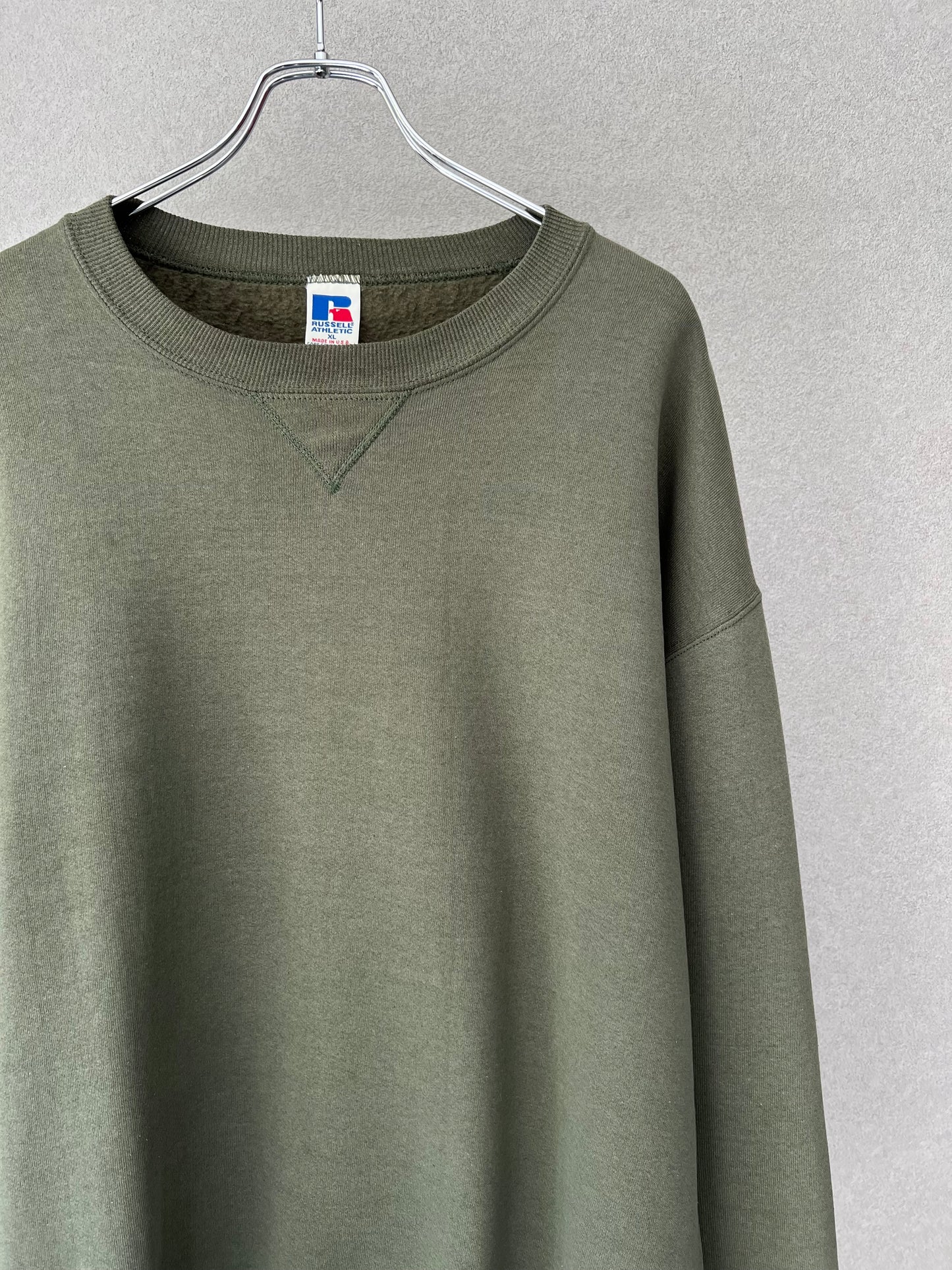 90's RUSSELL sweater "Made in USA"