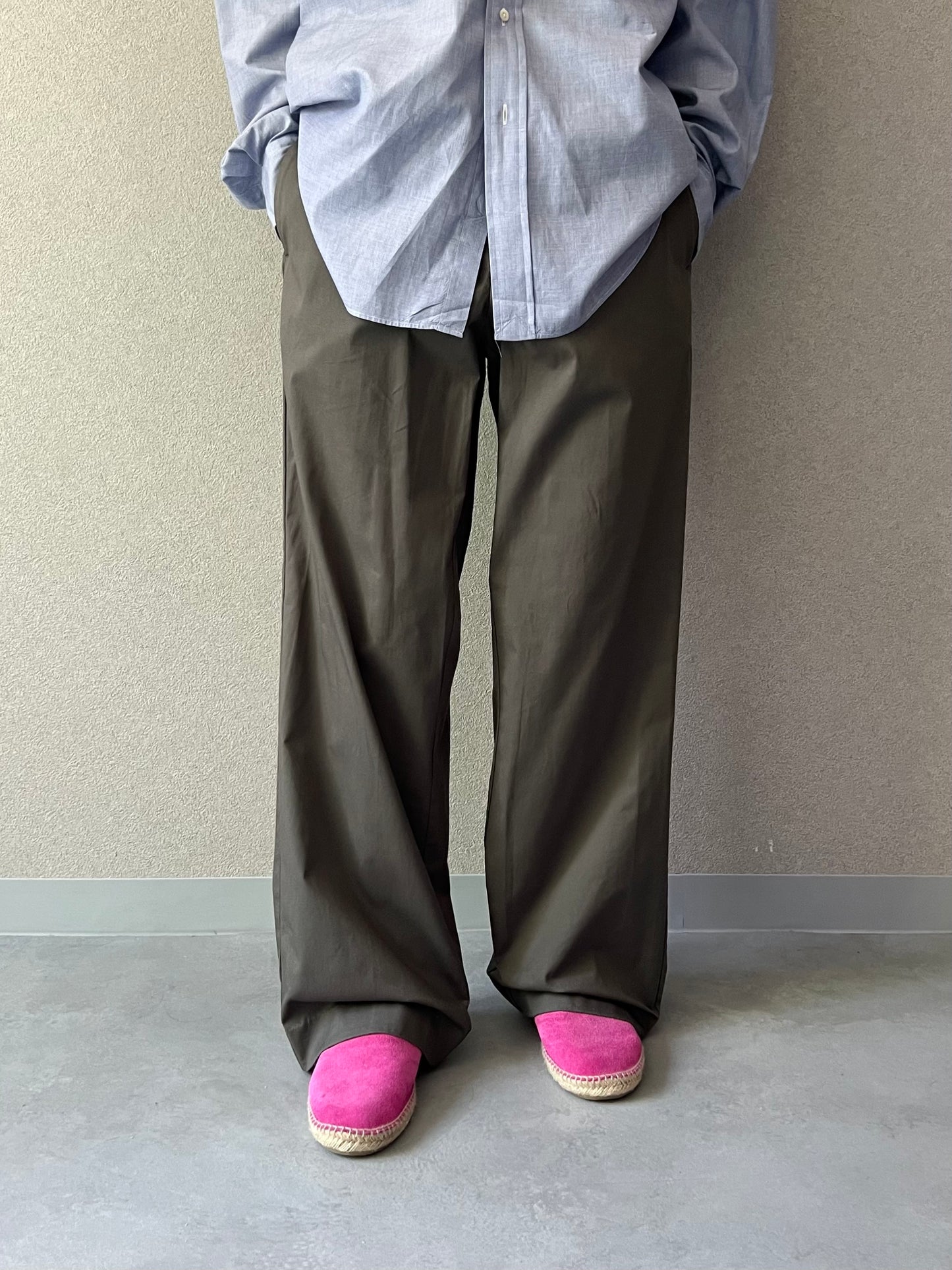 00's BANANA REPUBLIC pants