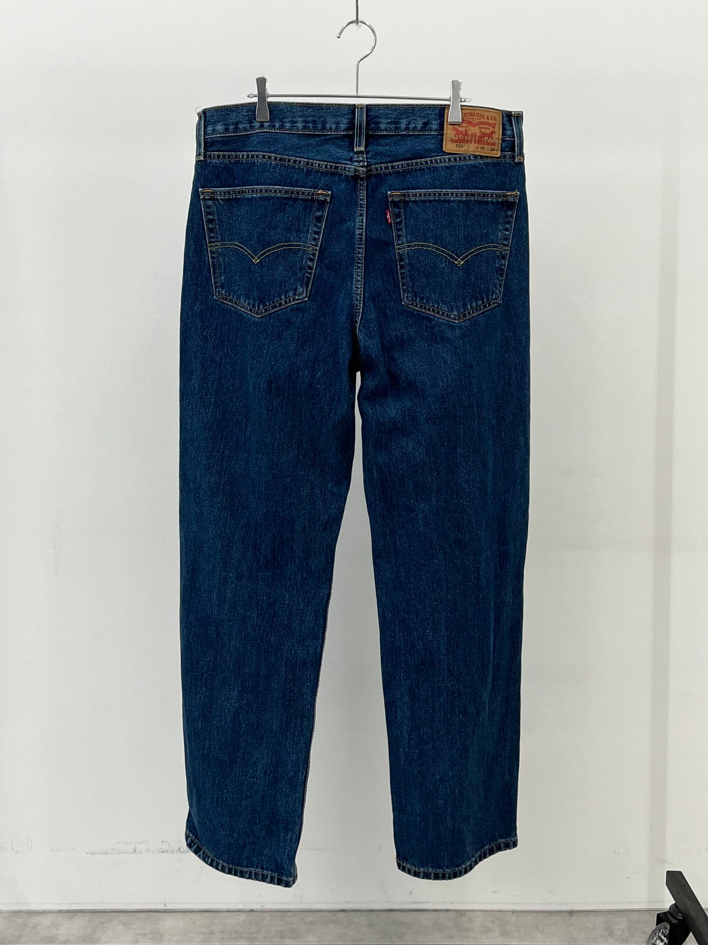 00's Levi's 550 denim pants