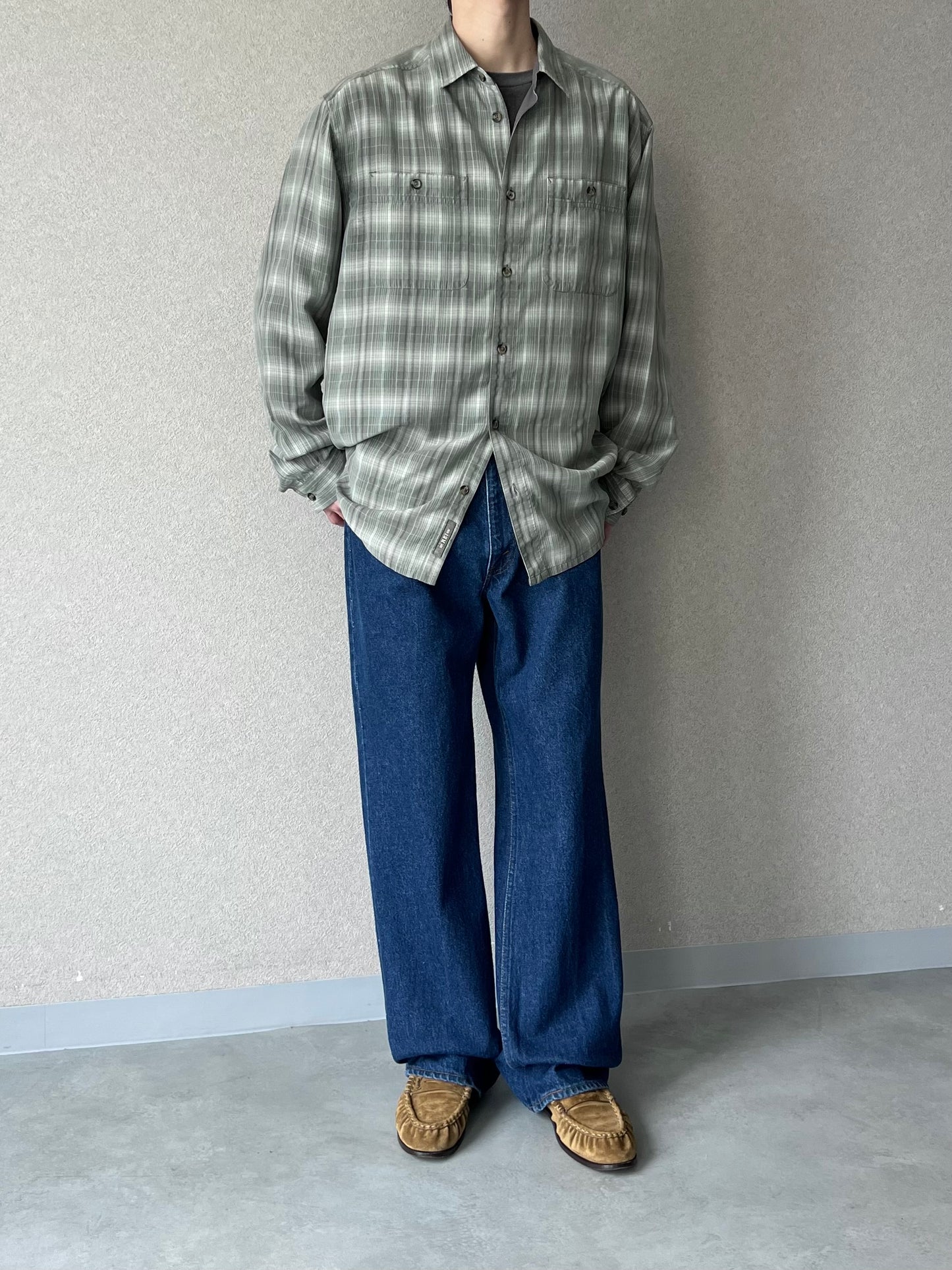 00's REI rayon shirt
