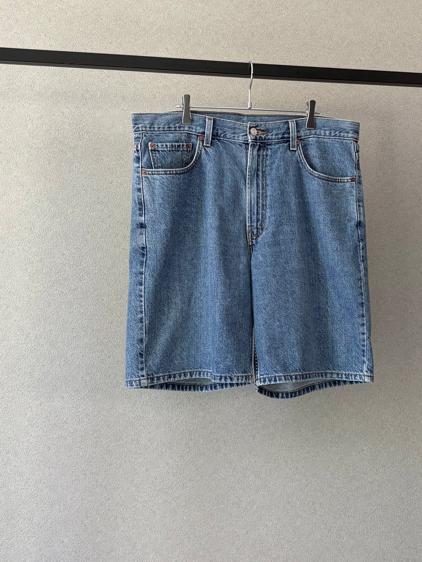 00's Levi's 550 denim shorts