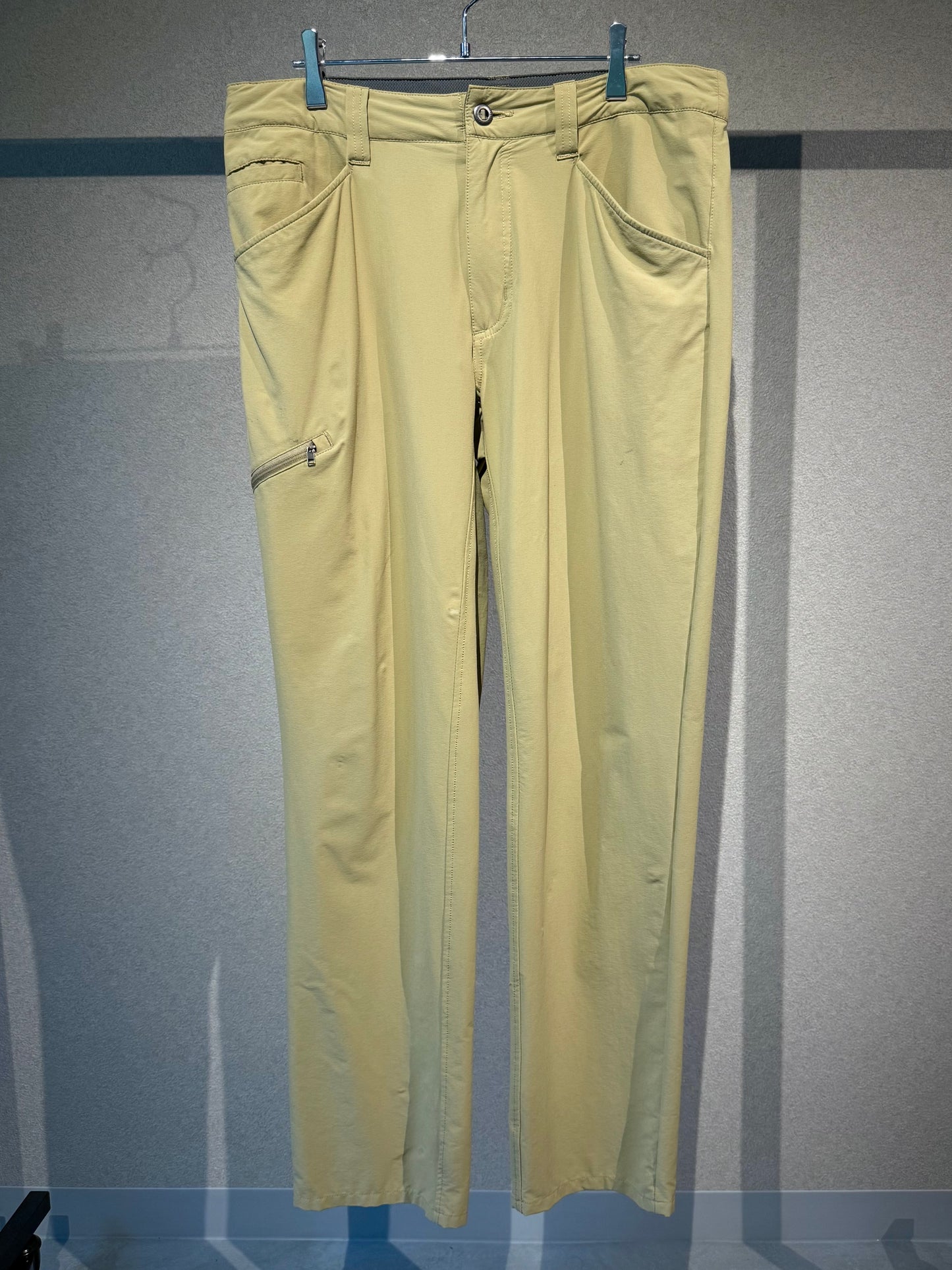 00's patagonia nylon pants