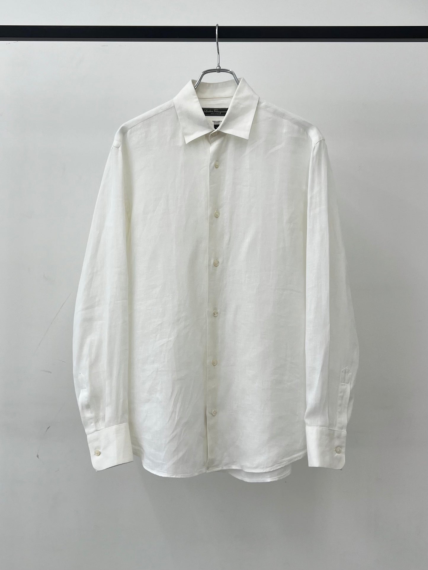 00's Salvatore Ferragamo linen shirt "Made in ITALY"