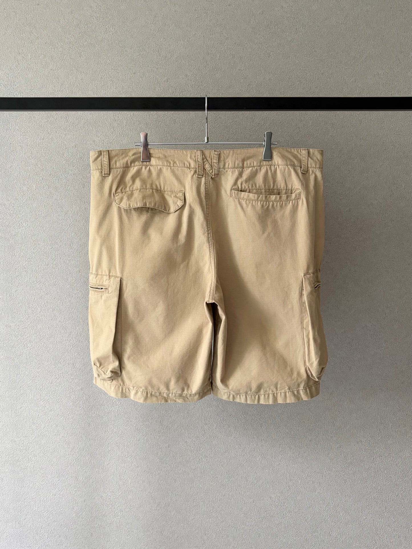 00's NIKE cargo shorts