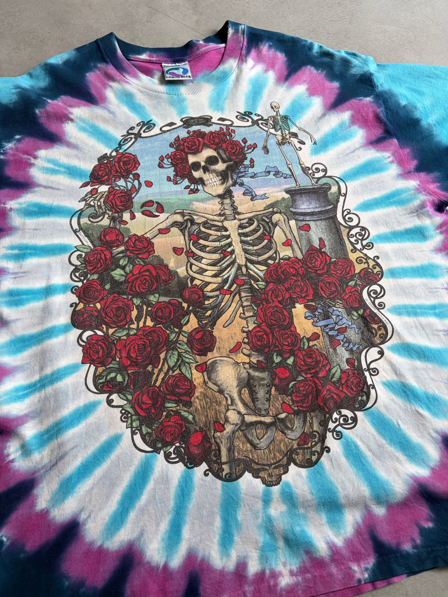 90's Grateful Dead LIQUID BLUE t-shirt