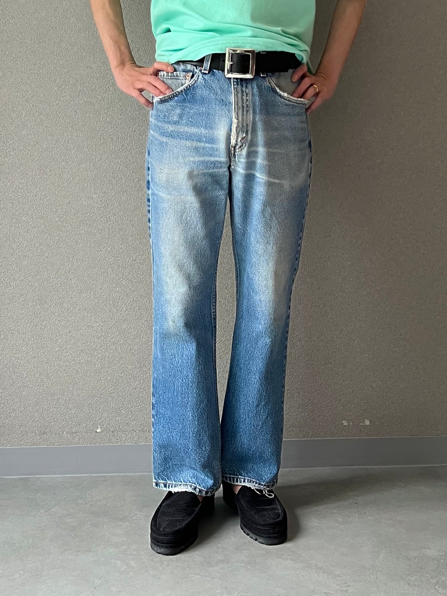 90's Levi's 517 denim pants