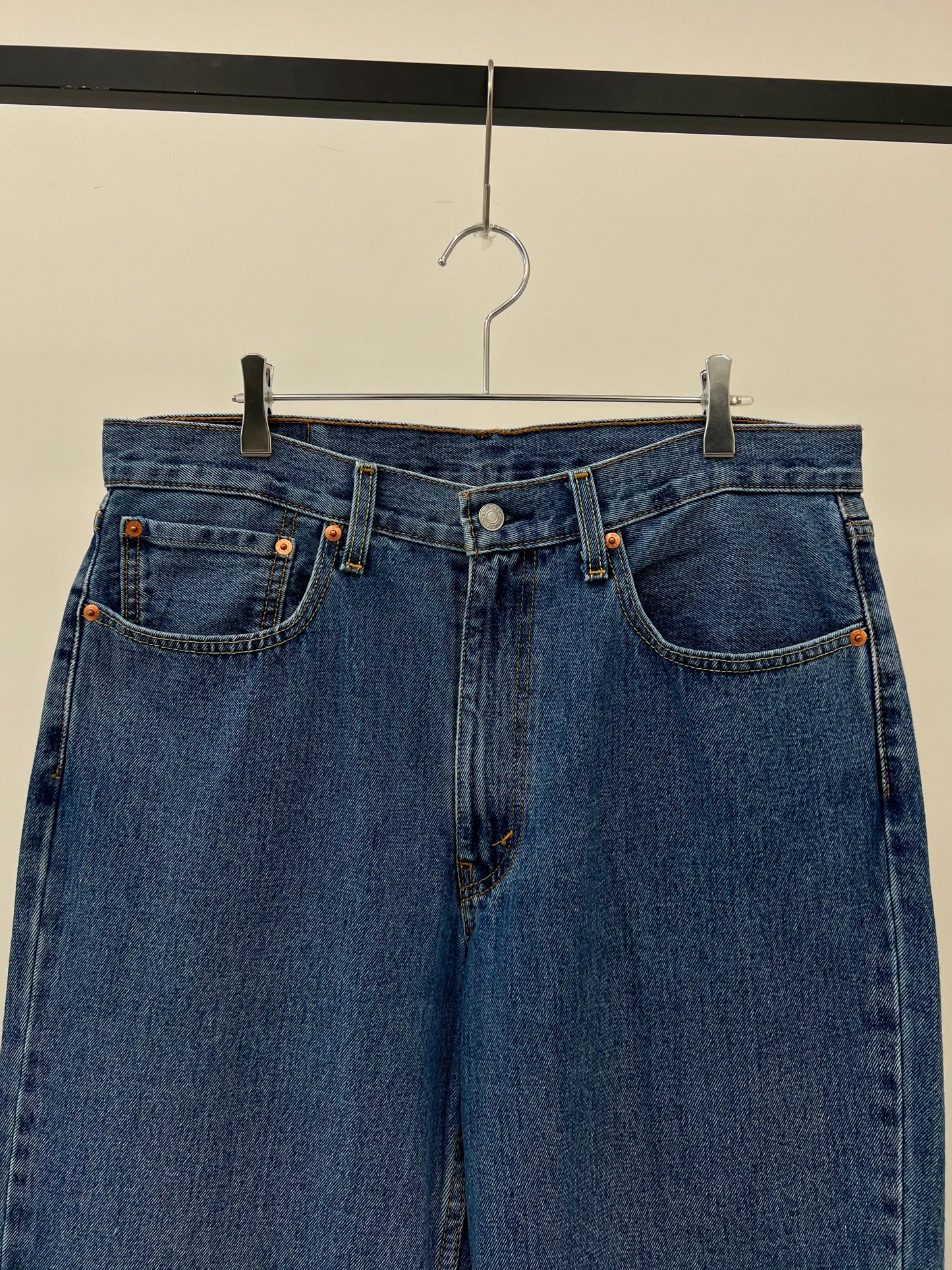 00's Levi's 550 denim pants