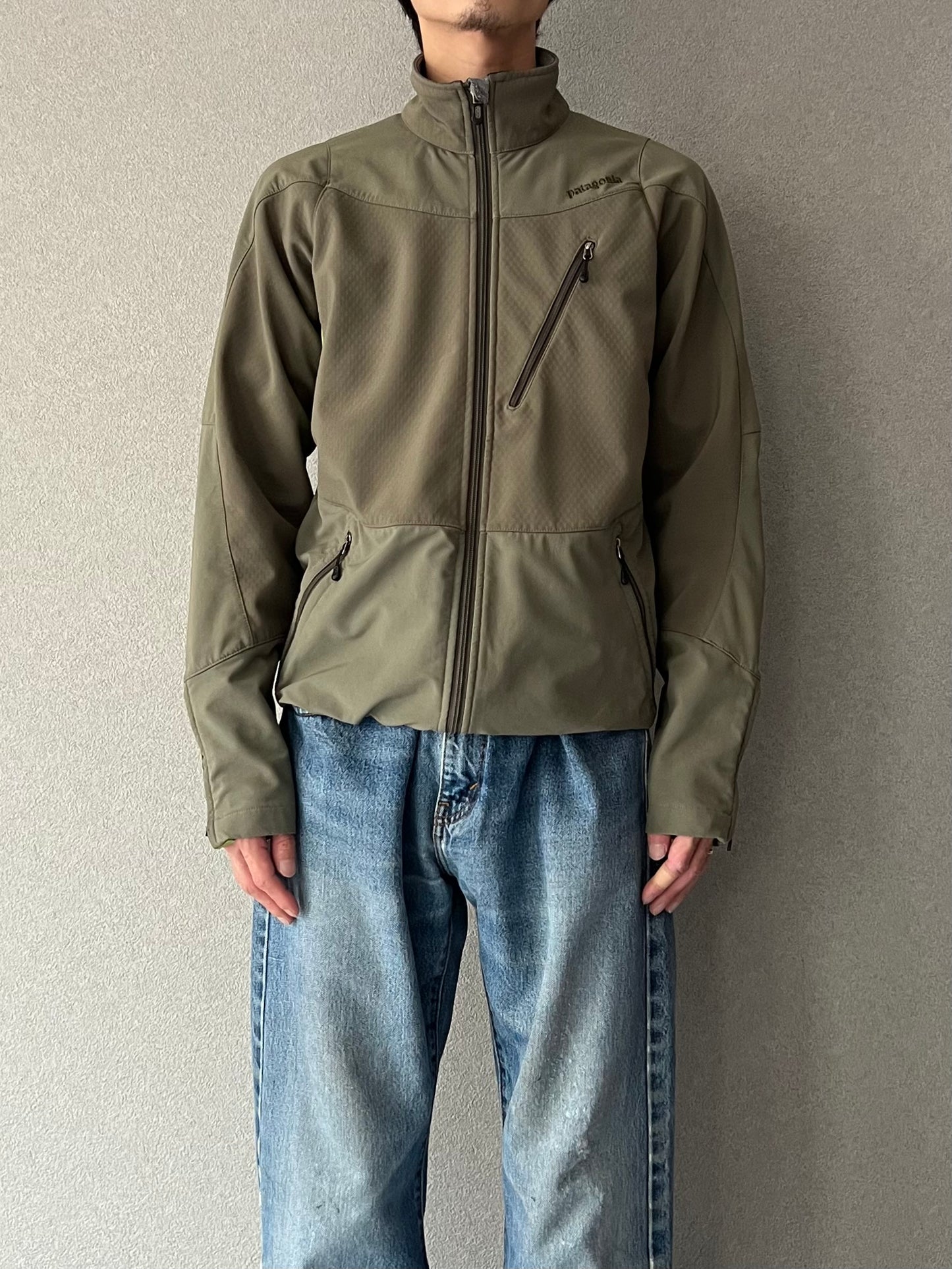 00's patagonia softshell jacket