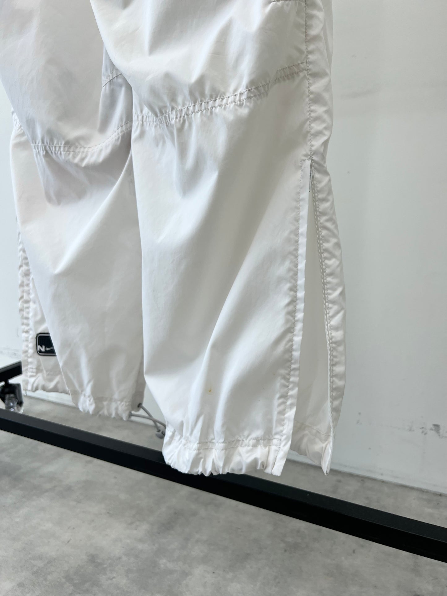 00's NIKE nylon pants