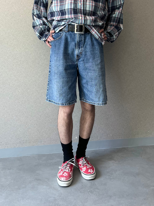 00's Levi's 550 denim shorts