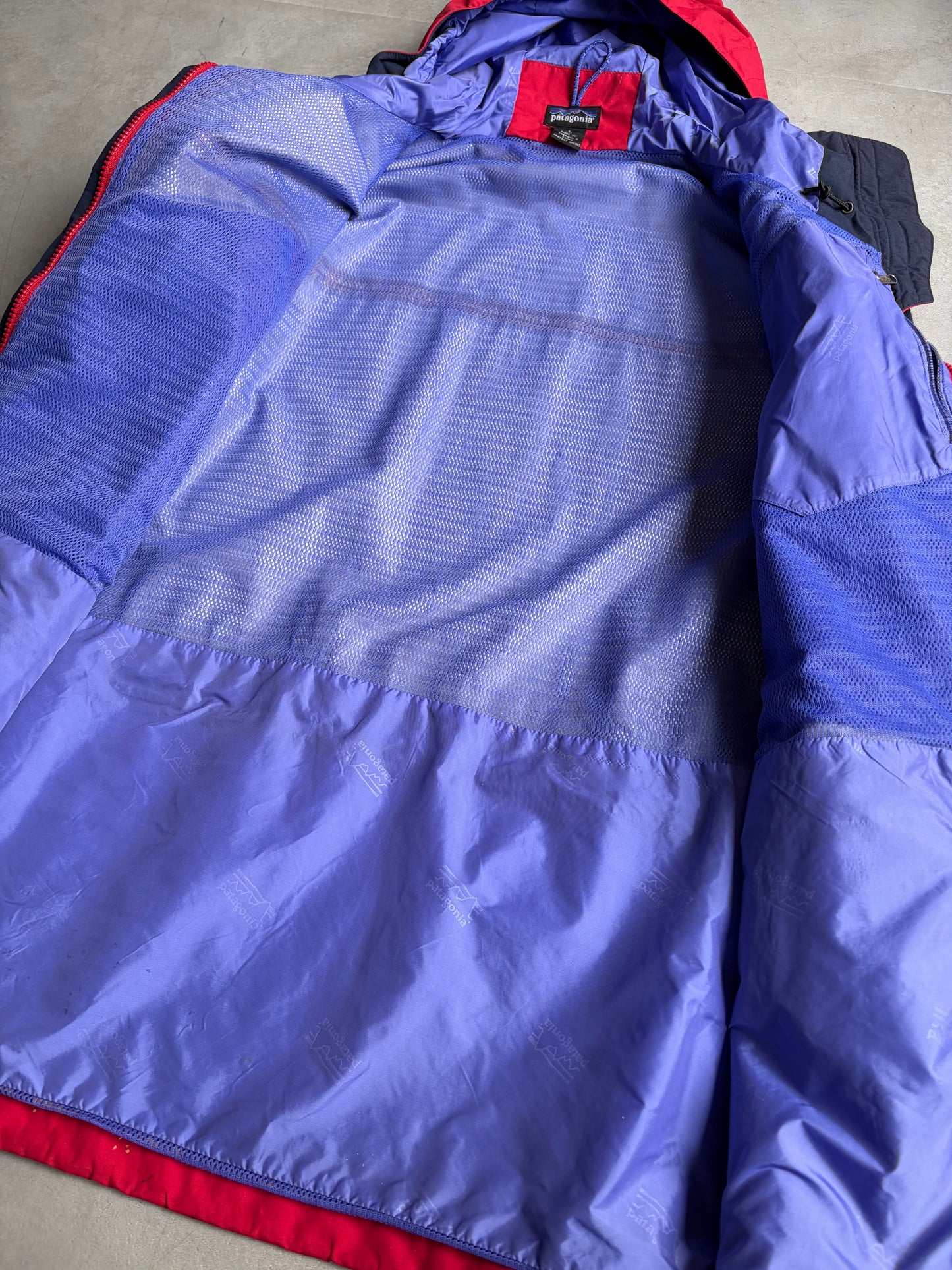 90's patagonia nylon jacket