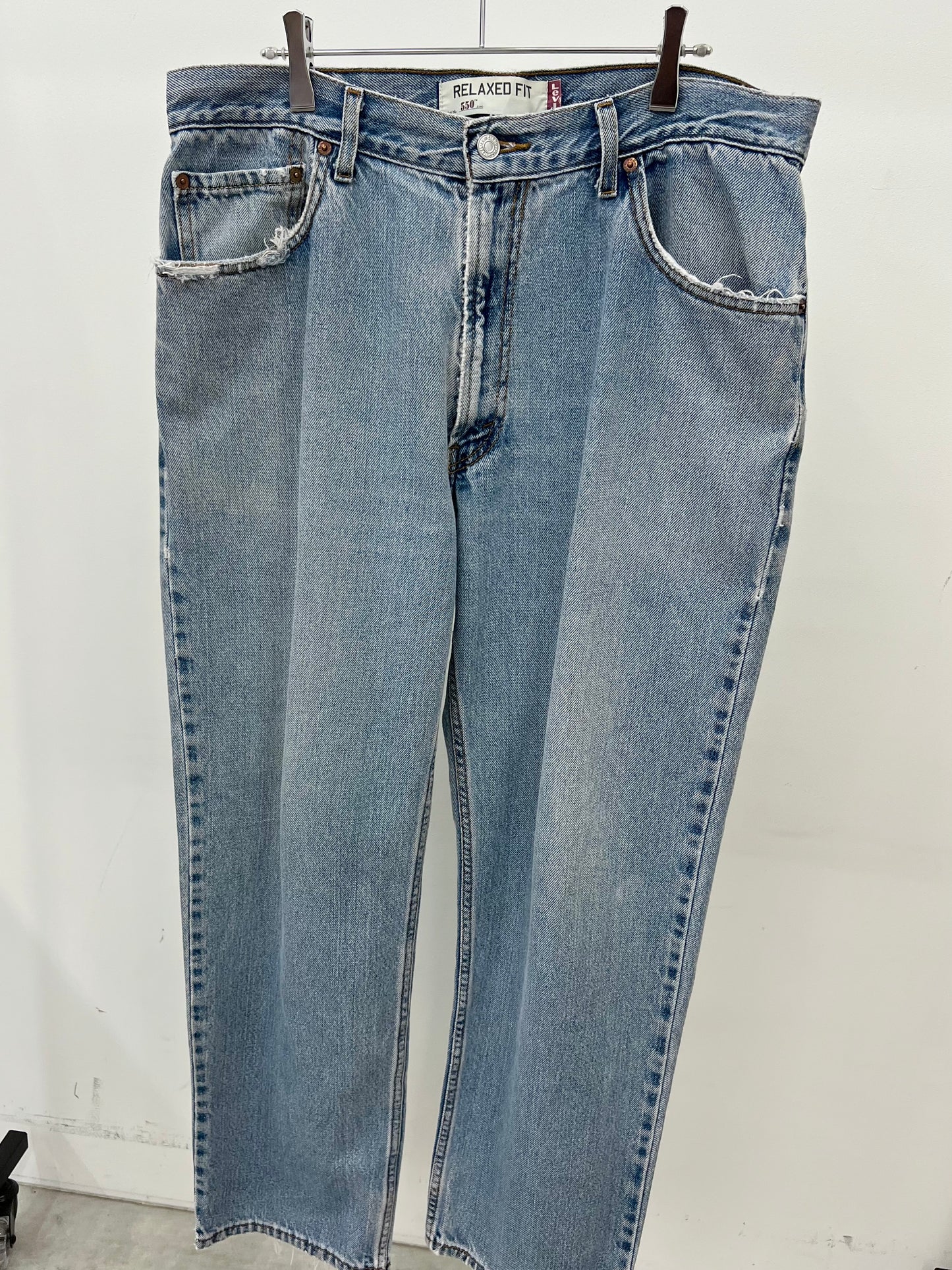 00's Levi's 550 denim pants
