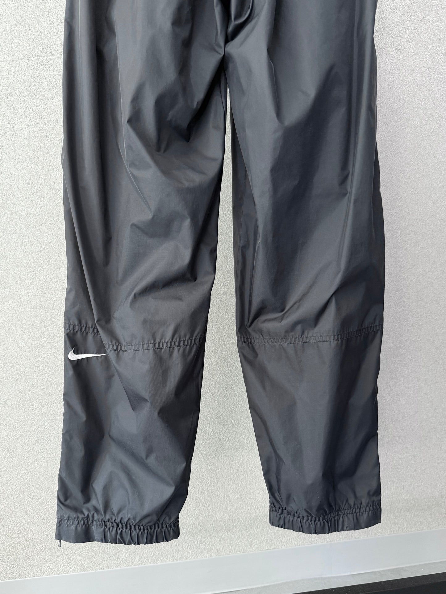 00's NIKE nylon pants