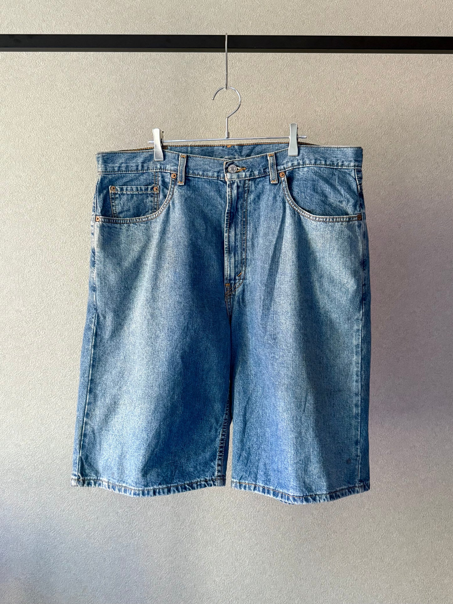 00's Levi's 569 denim shorts