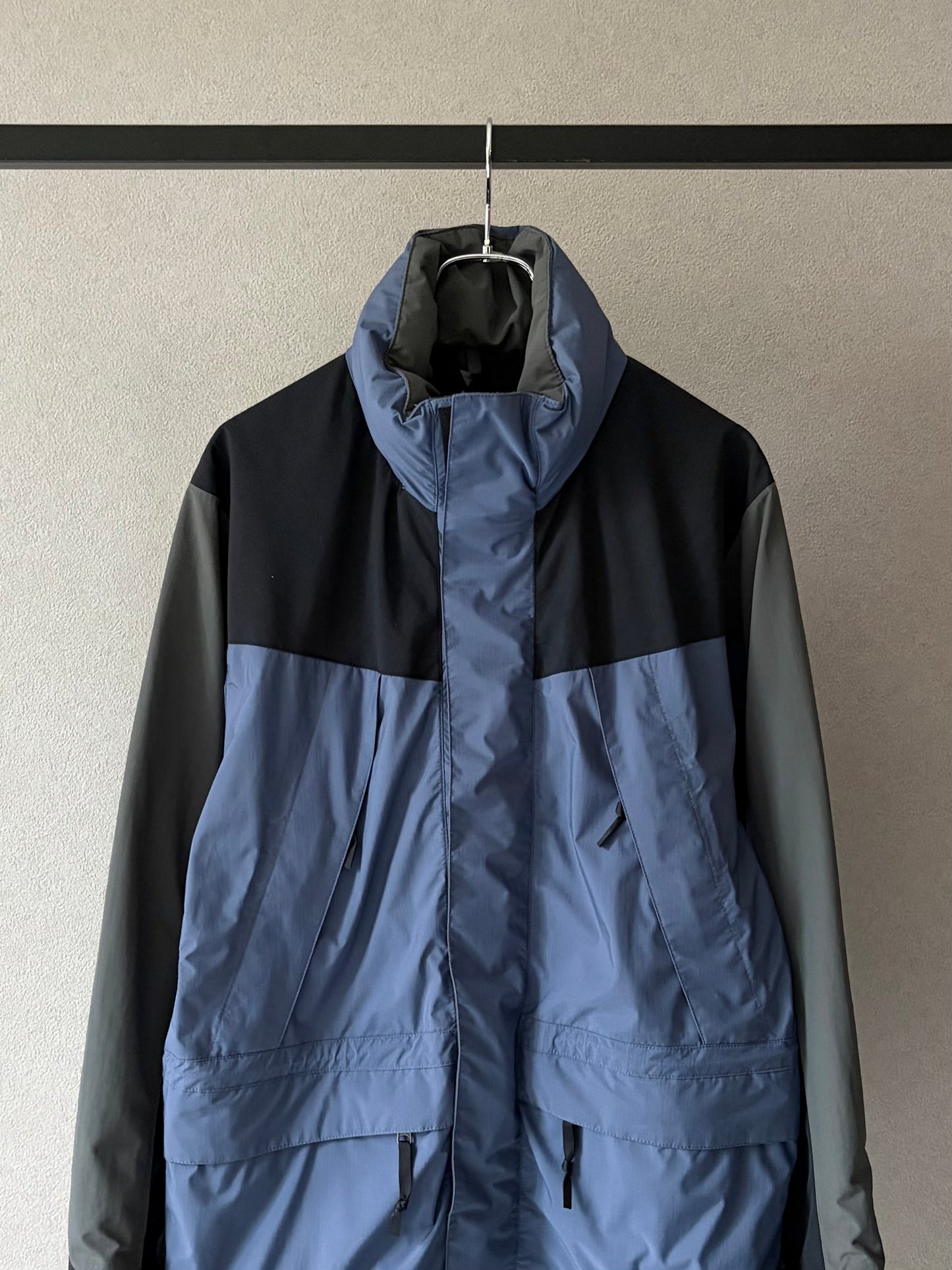 90's〜 THE NORTH FACE nylon jacket "HYVENT"