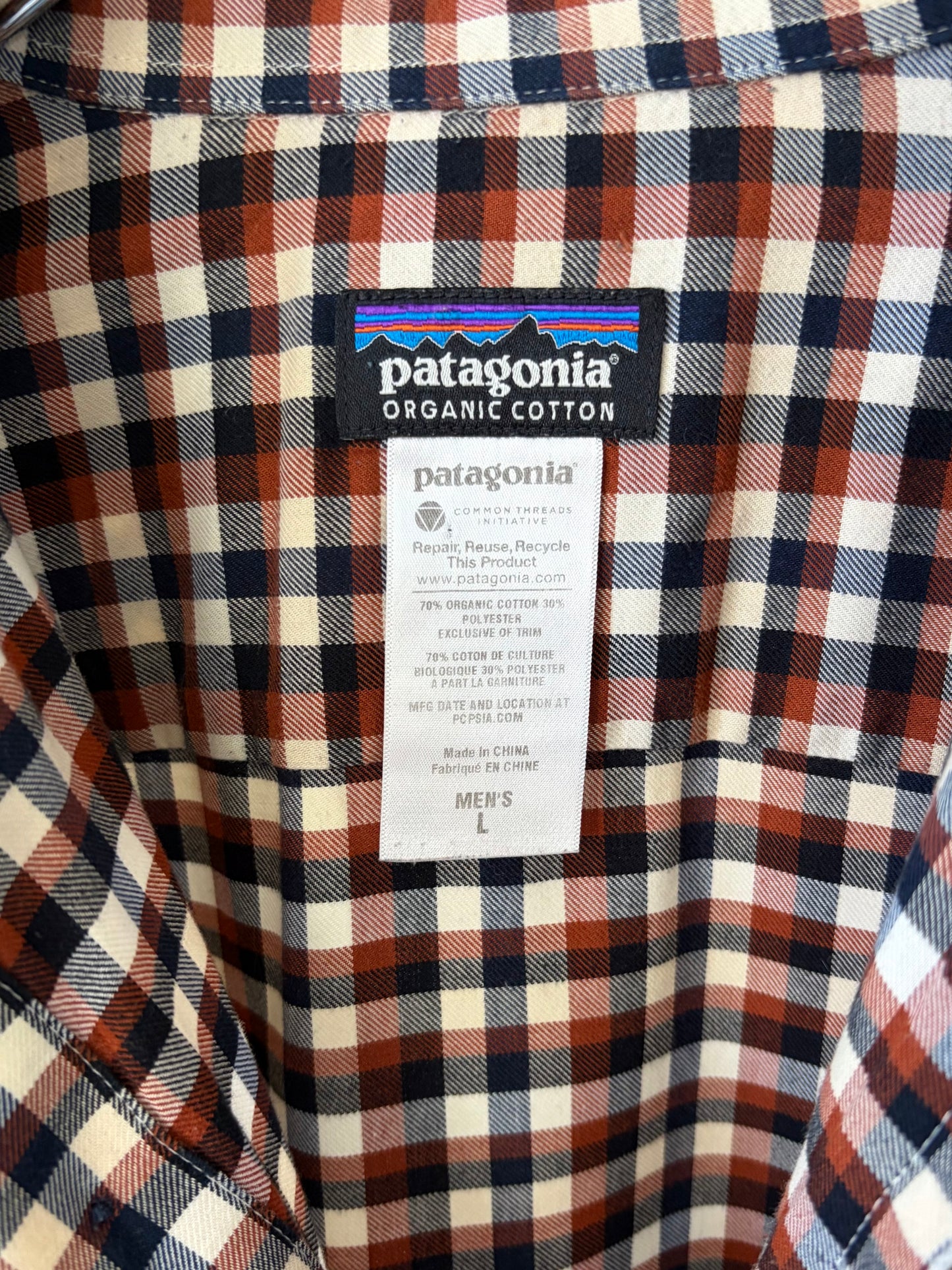 00's patagonia shirt