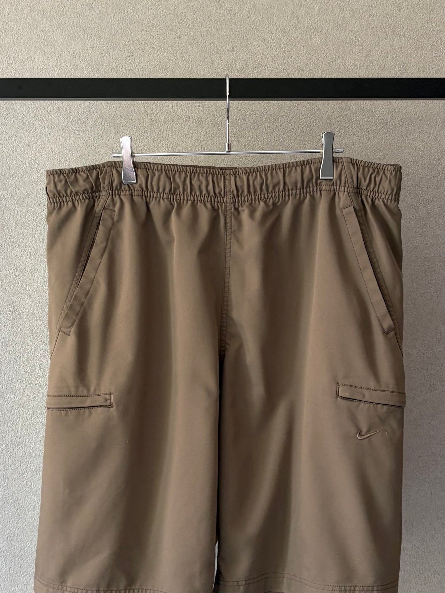 00's NIKE nylon cargo shorts