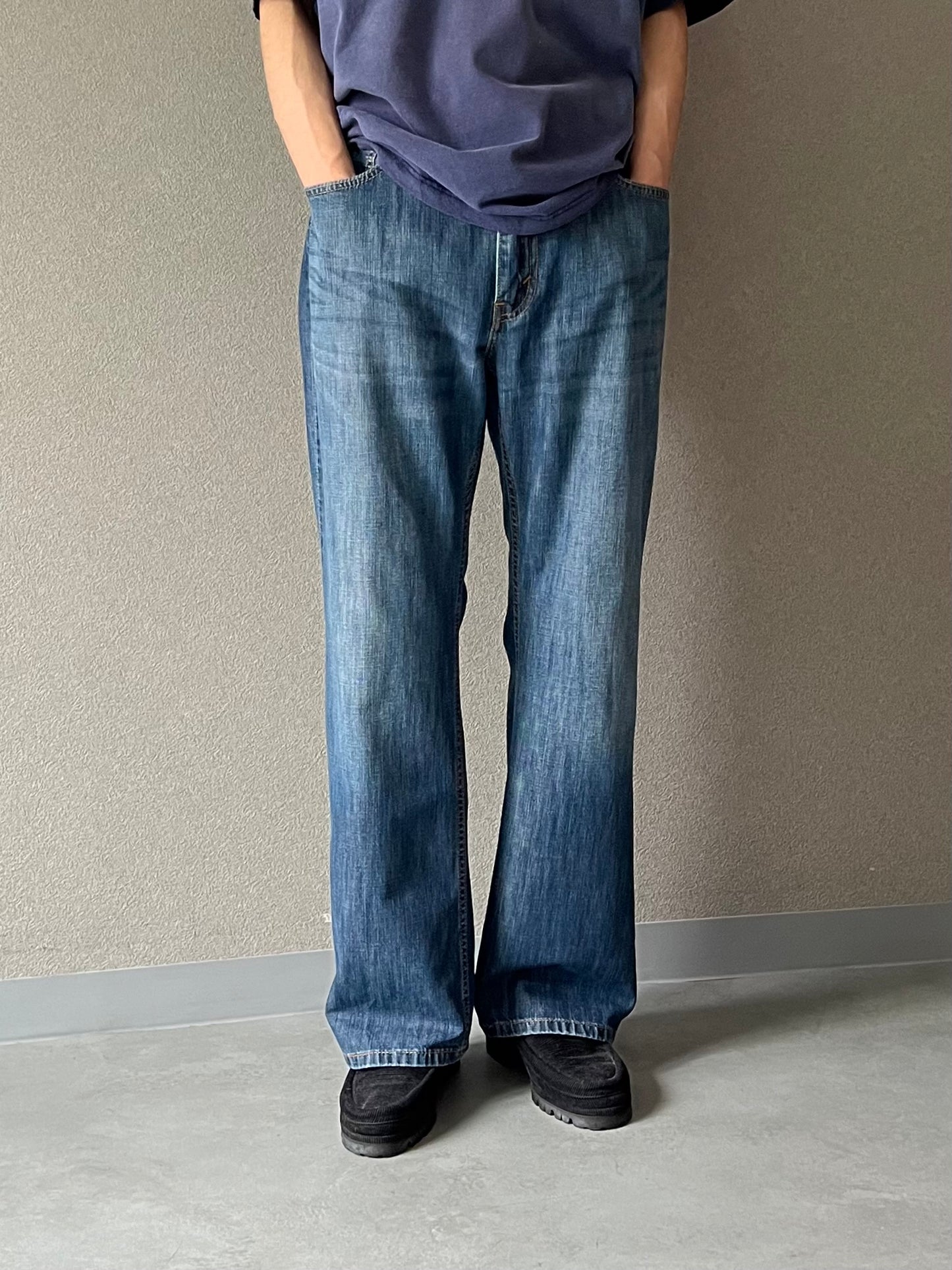 00's Levi's 527 denim pants