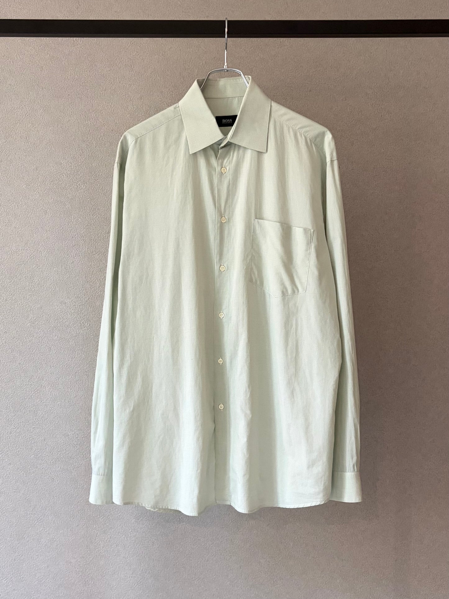 00's HUGO BOSS shirt "Made in PO RTUGAL"