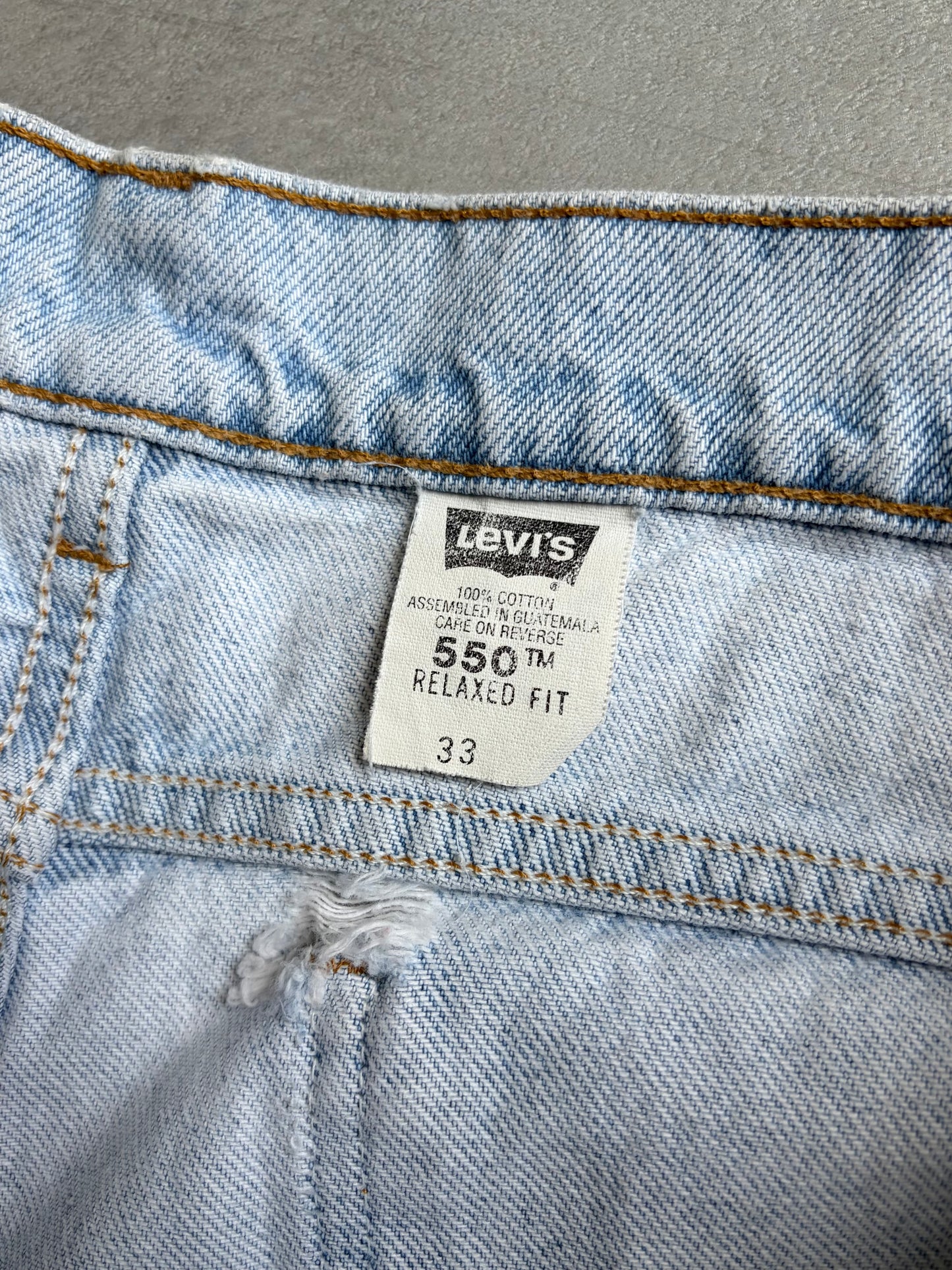 90's Levi's 550 denim shorts