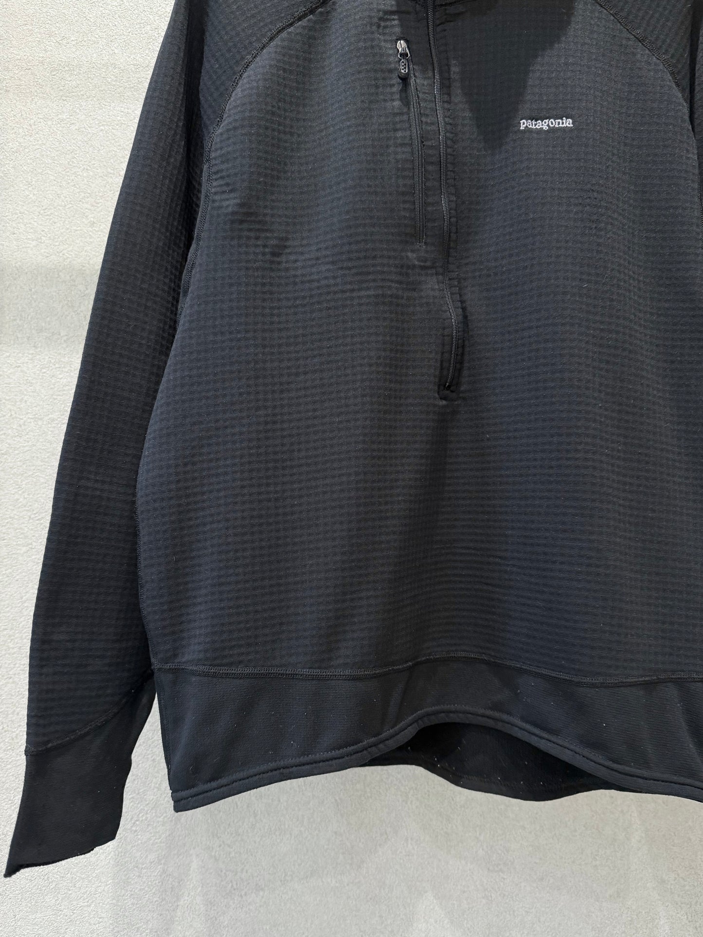 00's patagonia R1 fleece pullover "Made in USA"