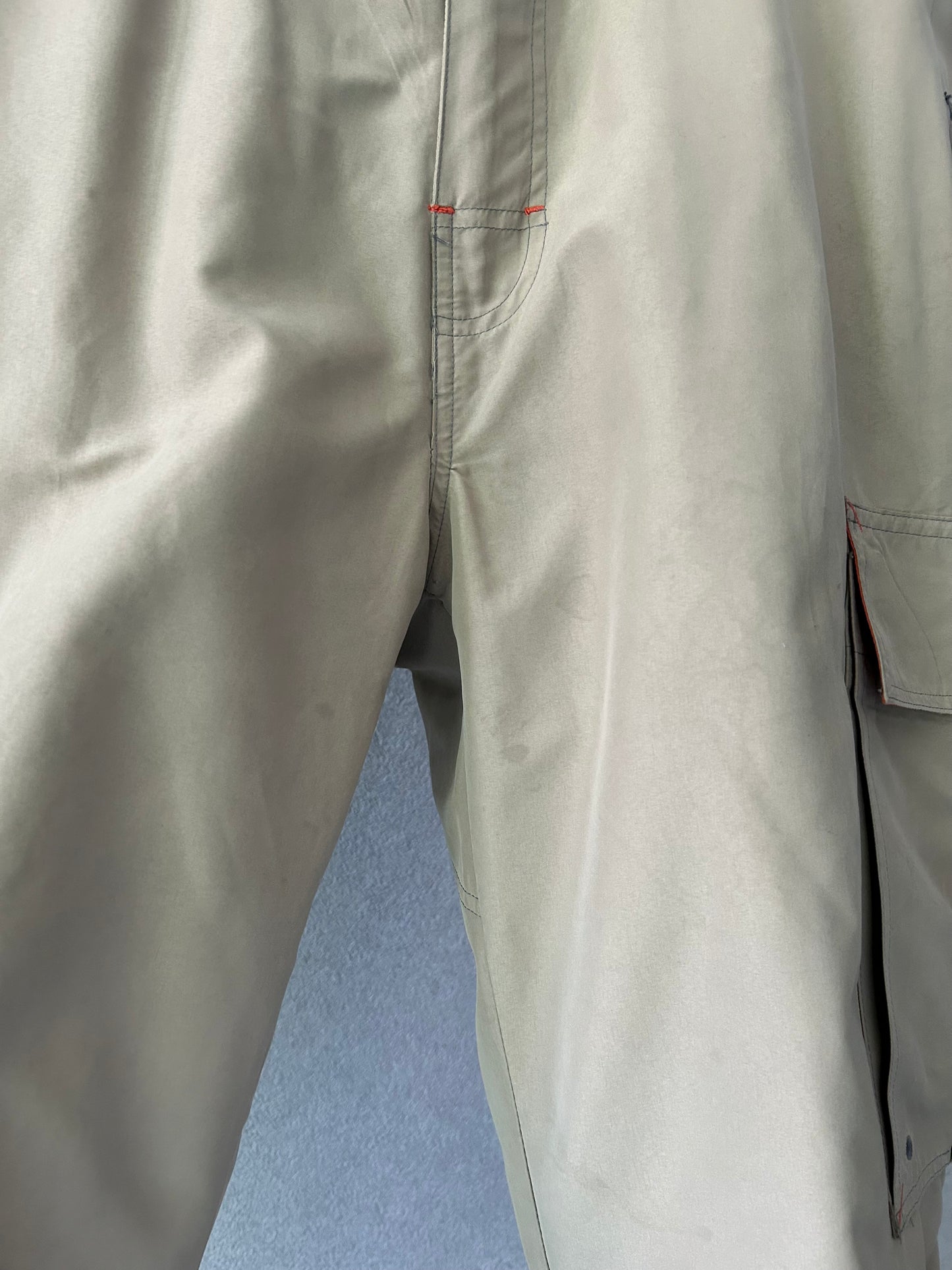 00's GAP cropped cargo pants