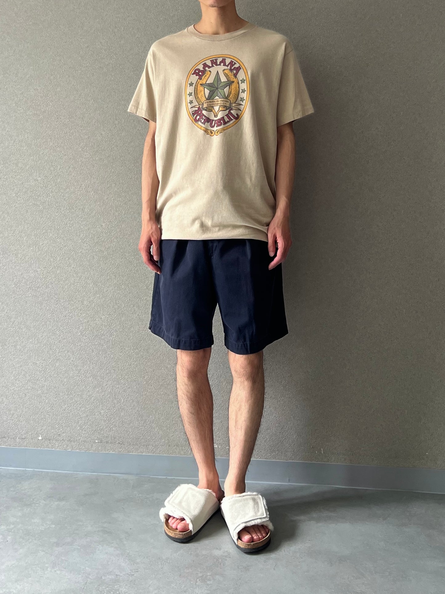 80's BANANA REPUBLIC print t-shirt "Made in USA"