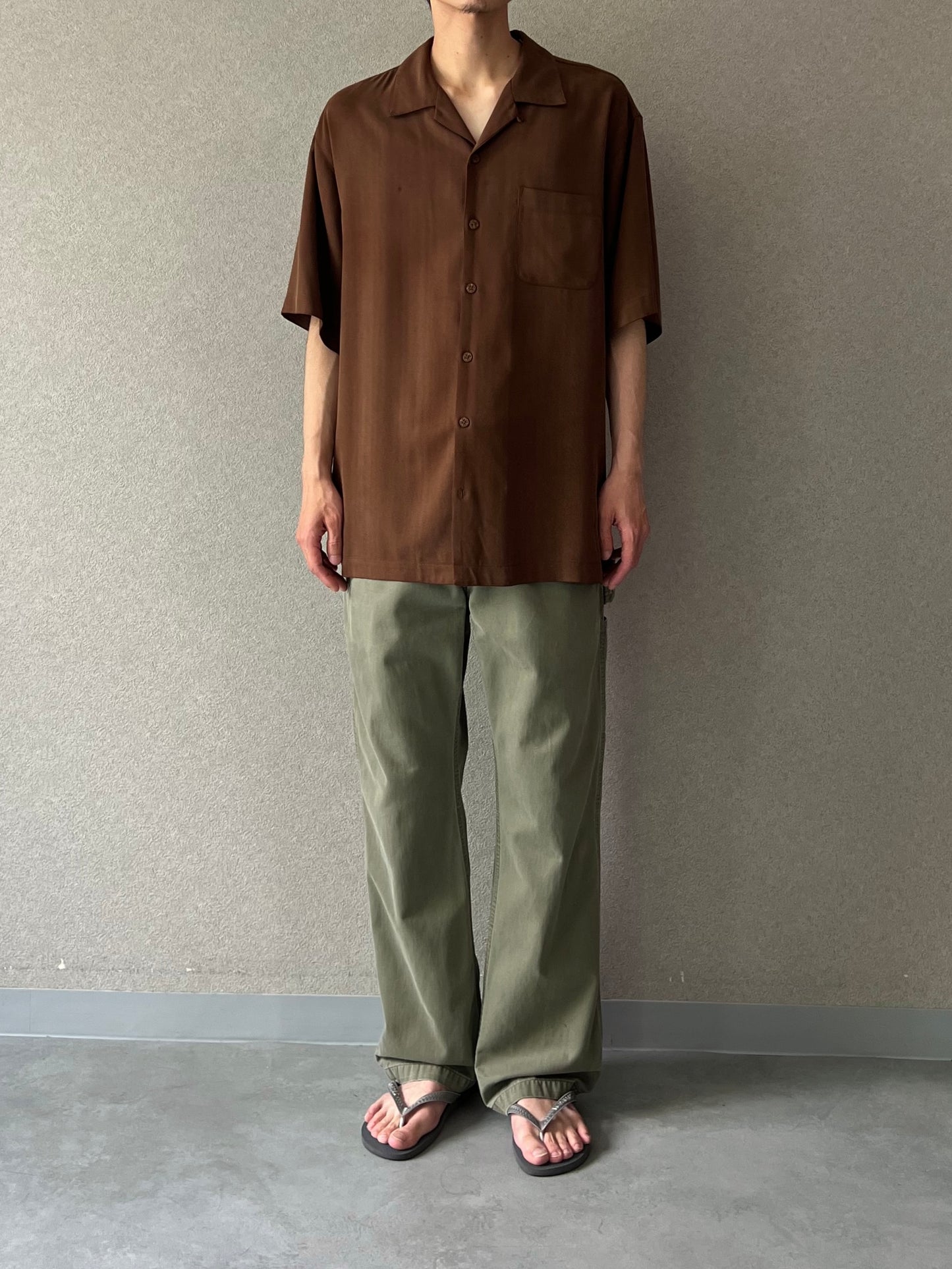 00's Tommy Bahama open collar silk shirt