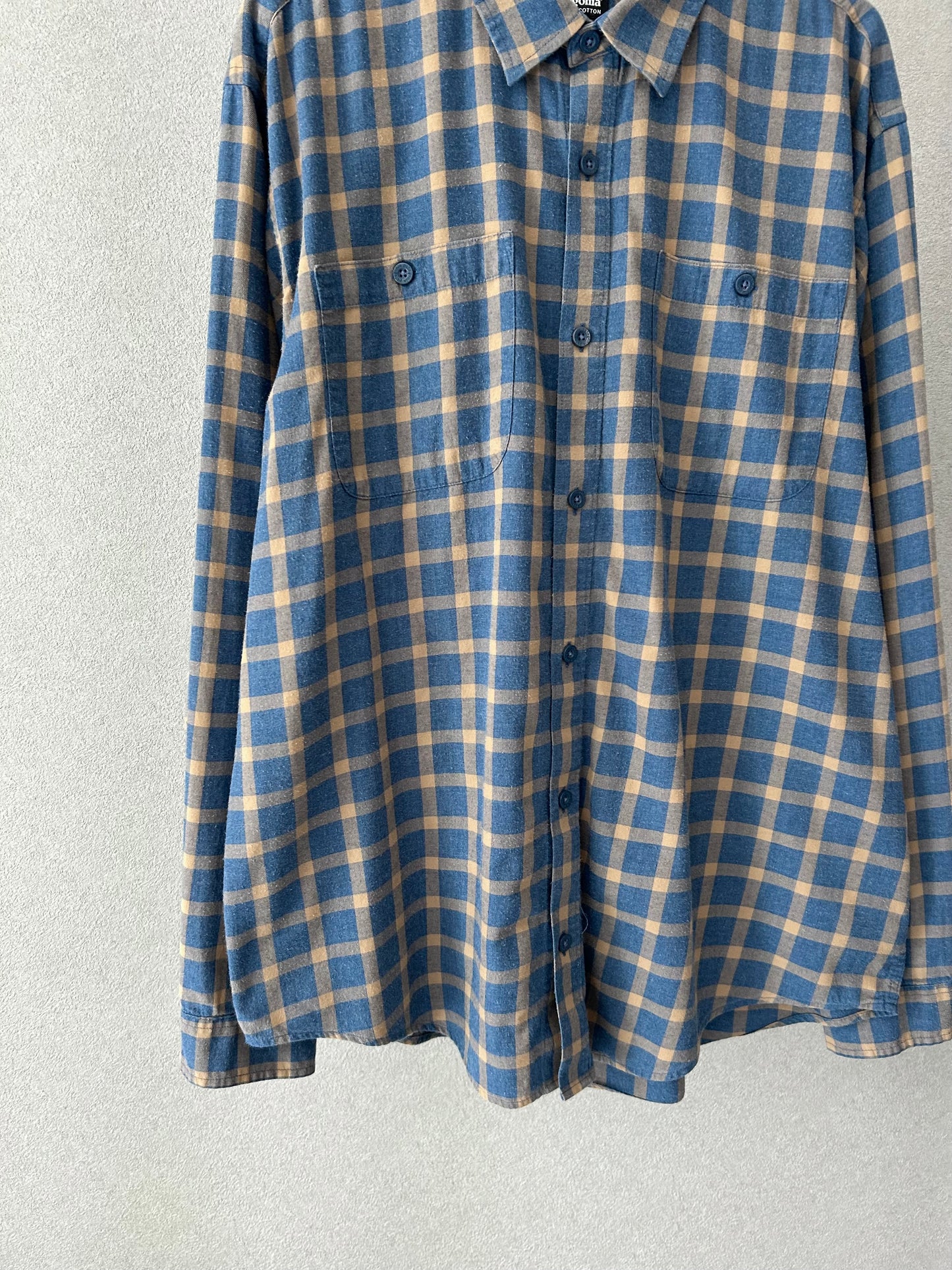 00's patagonia flannel shirt