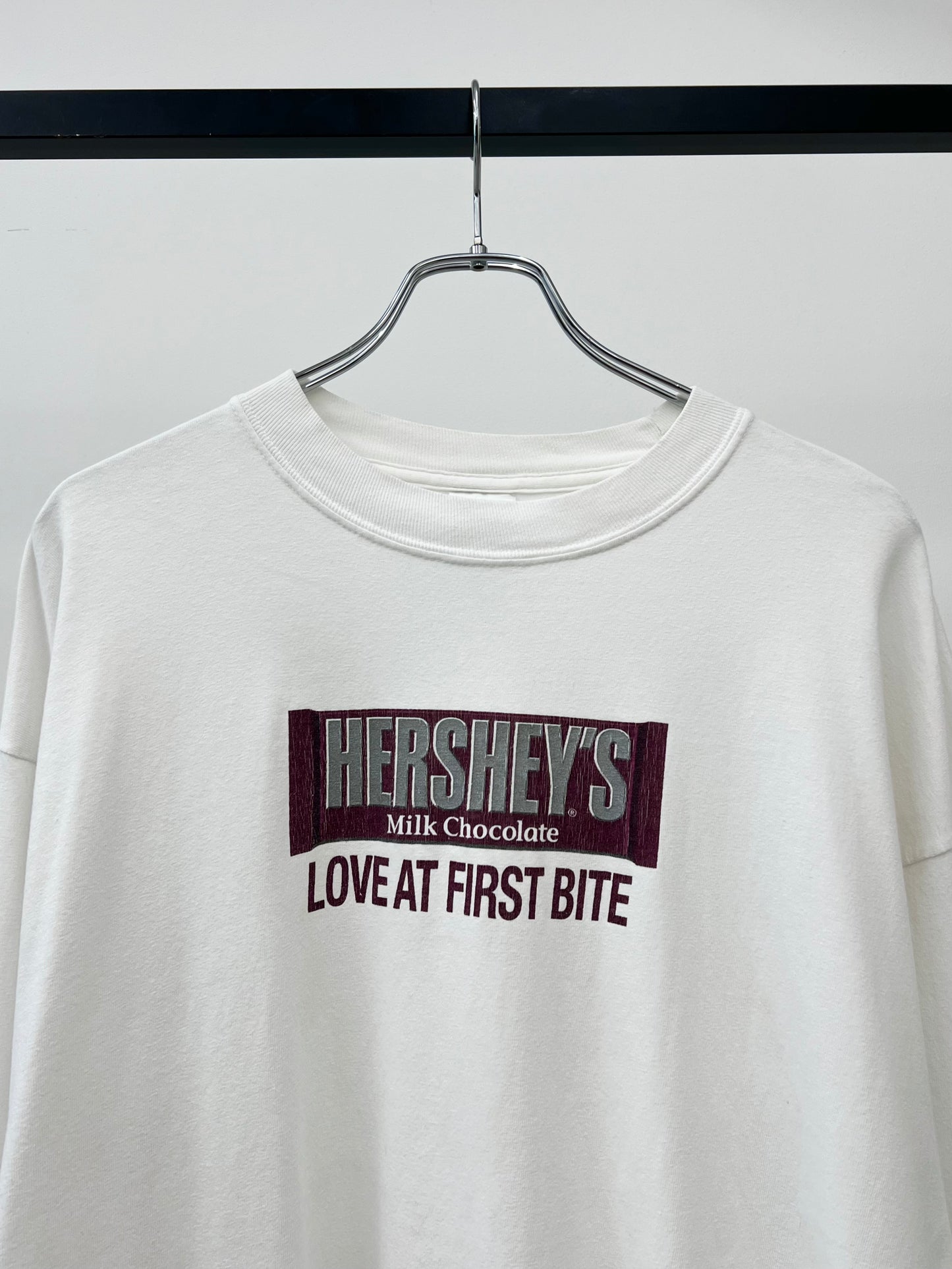 00's HERSHEY'S L/S t-shirt