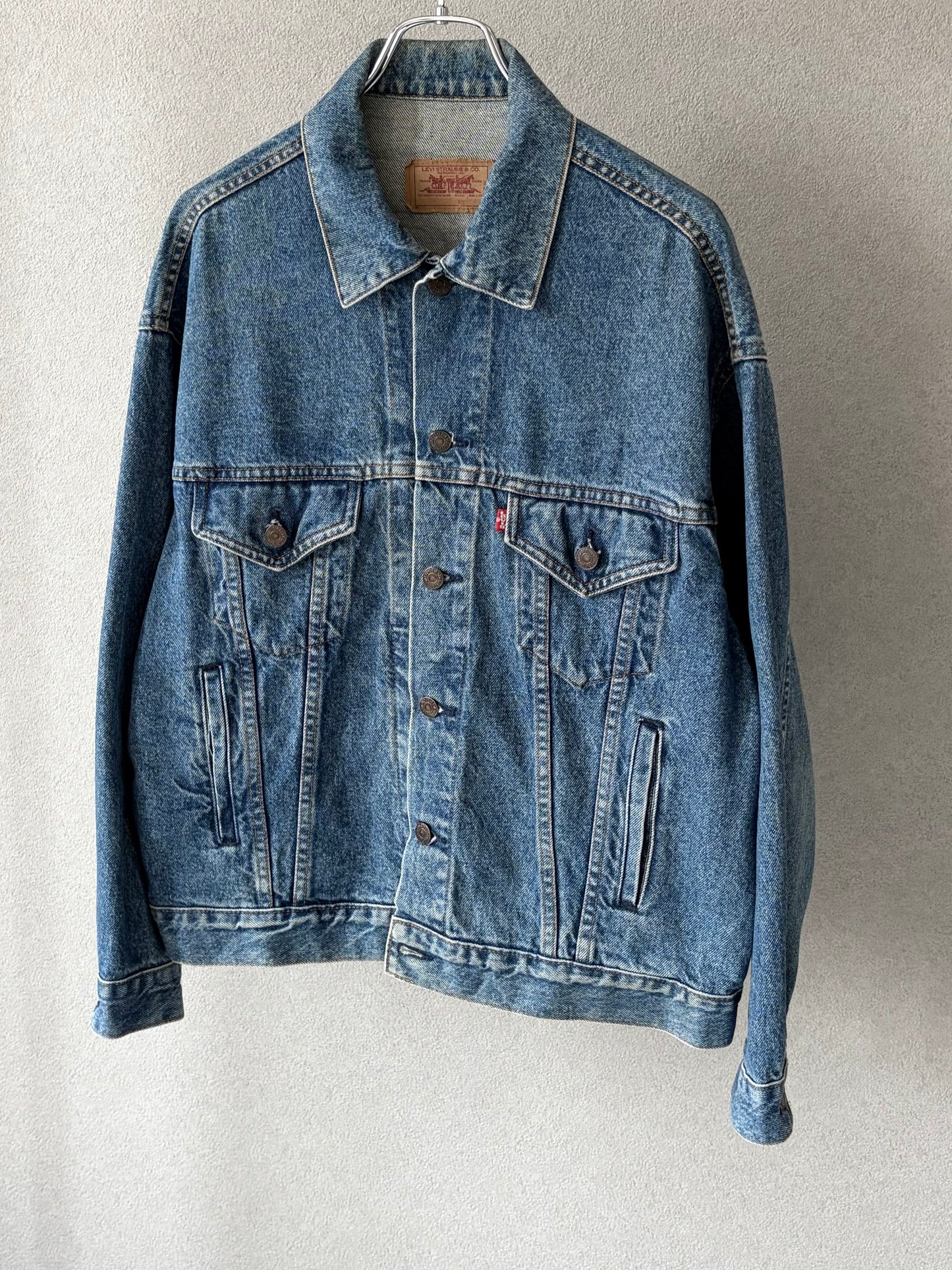 90's Levi's 70507 denim jacket "Made in USA"